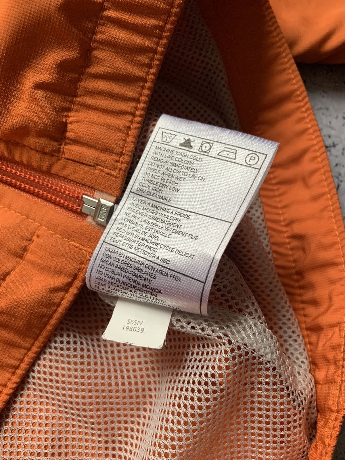 Nike × Vintage Vintage Nike Gore-tex Track Jacket Y2K Light Windbreaker USA Size US XL / EU 56 / 4 - 8 Thumbnail