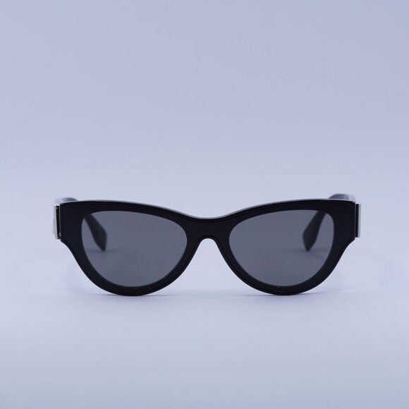 Fendi Fendi FE40135I 01A Sunglasses Shiny Black Cat Eye Frame Size ONE SIZE - 3 Thumbnail