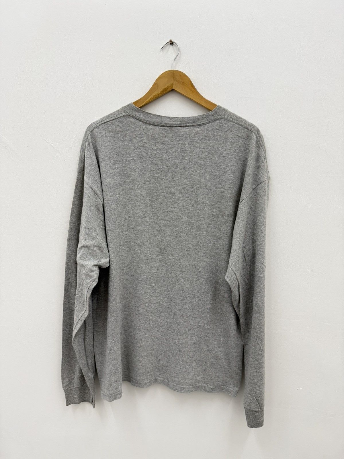 Nike Vintage Nike Swoosh Centre Logo Longsleeve Tee Size US L / EU 52-54 / 3 - 7 Thumbnail