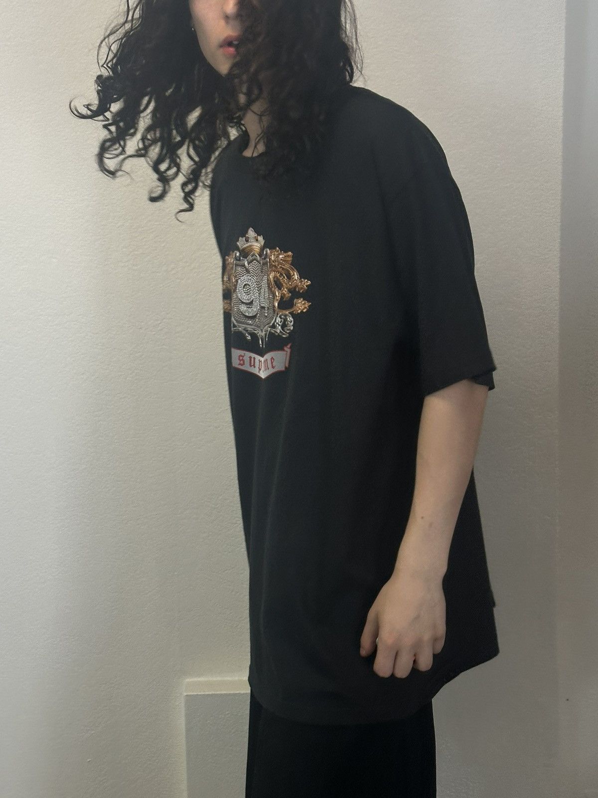 Supreme Black Rhinestone Crest Tee