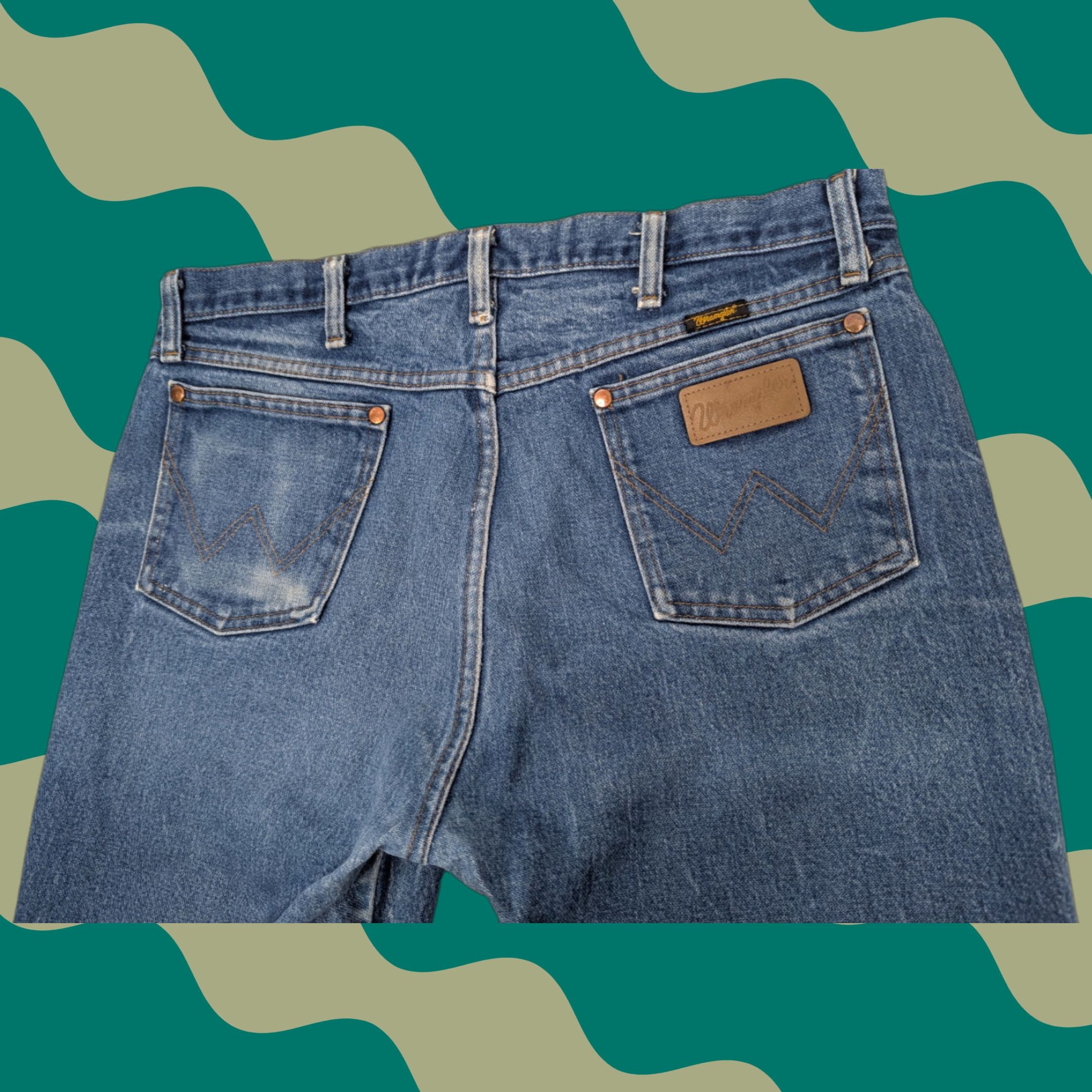 Wrangler VINTAGE Wrangler 13MWZ Dark Wash Blue Denim Cowboy Jeans