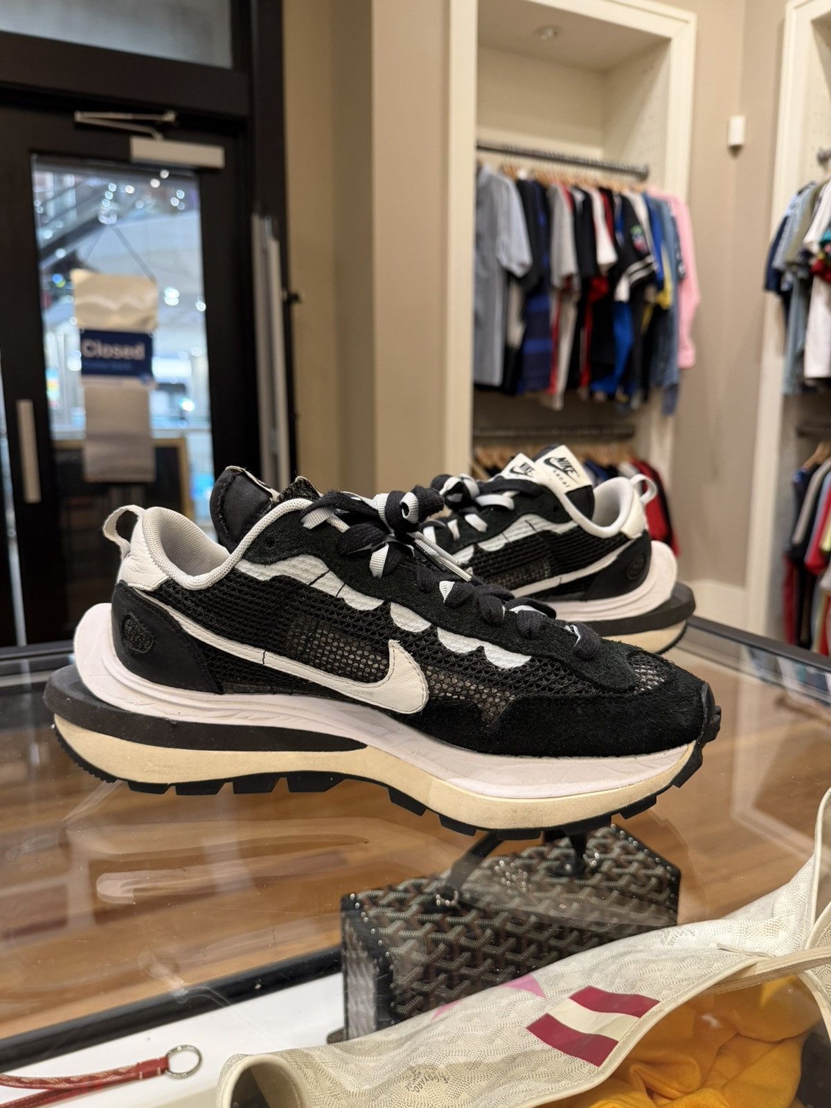 Nike × Sacai Sacai x Nike Vaporwaffle - Black White Size US 8 / EU 41 - 4 Thumbnail