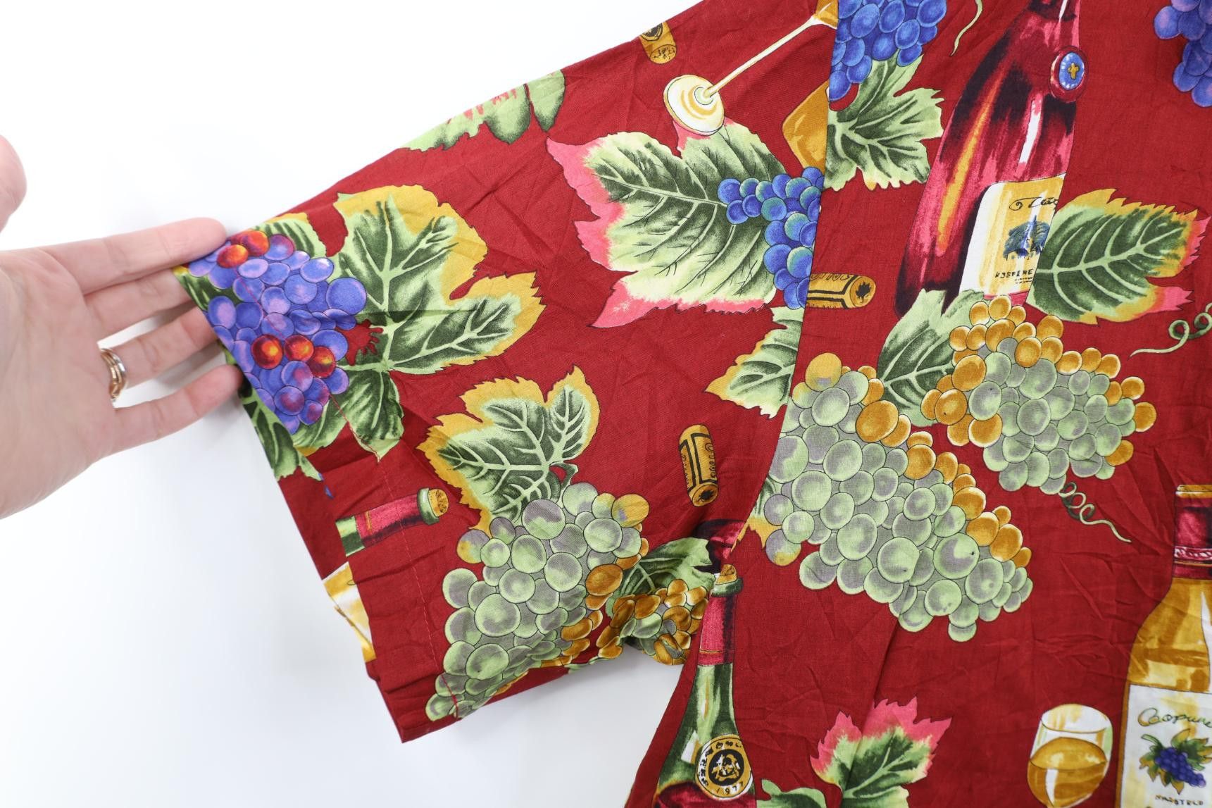 Vintage Vintage 90s Streetwear Wine Grapes Beach Luau Button Shirt Size US L / EU 52-54 / 3 - 8 Thumbnail