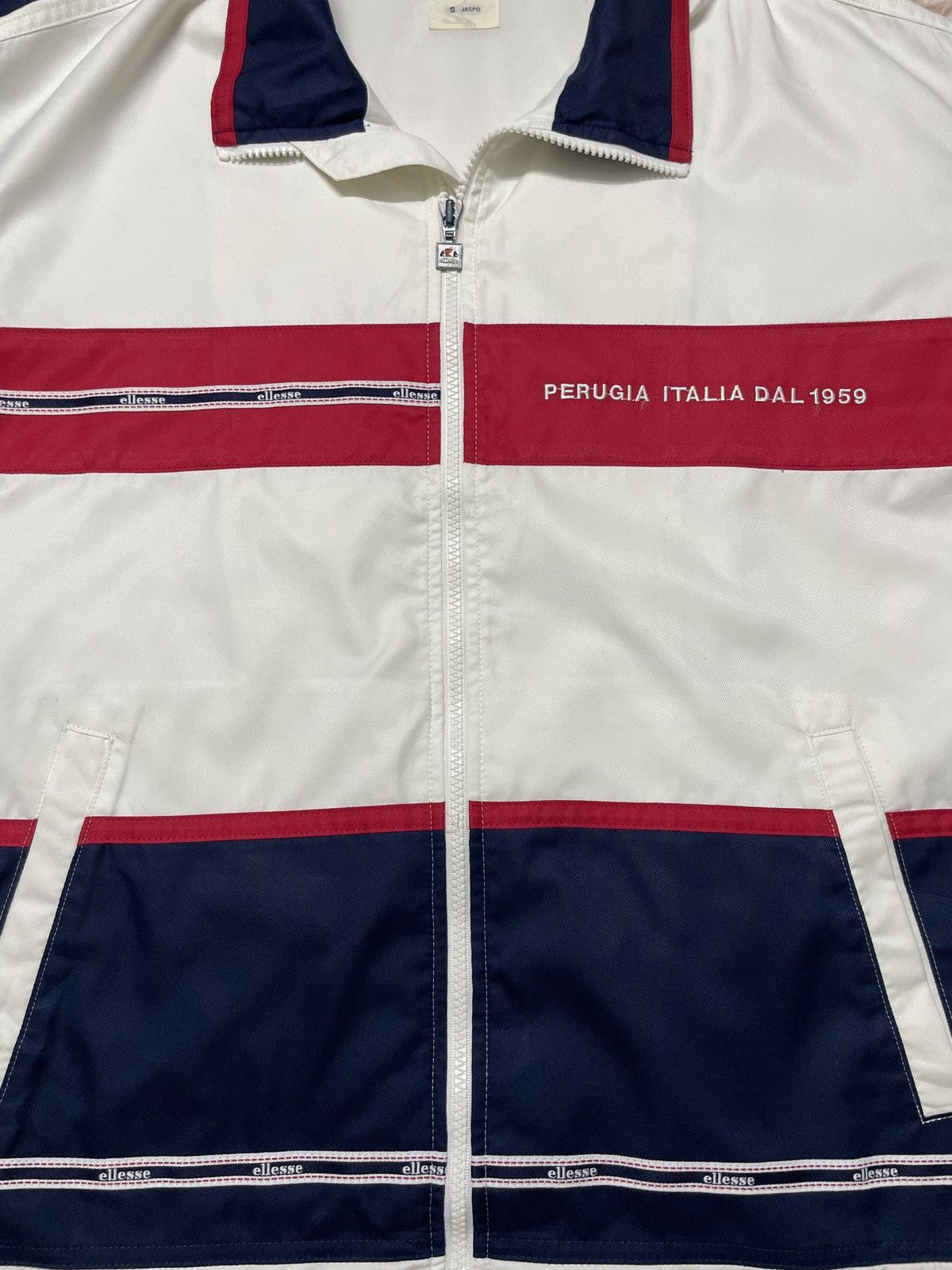 Ellesse × Japanese Brand × Vintage Ellesse light jacket with hoodie Size US S / EU 44-46 / 1 - 4 Thumbnail