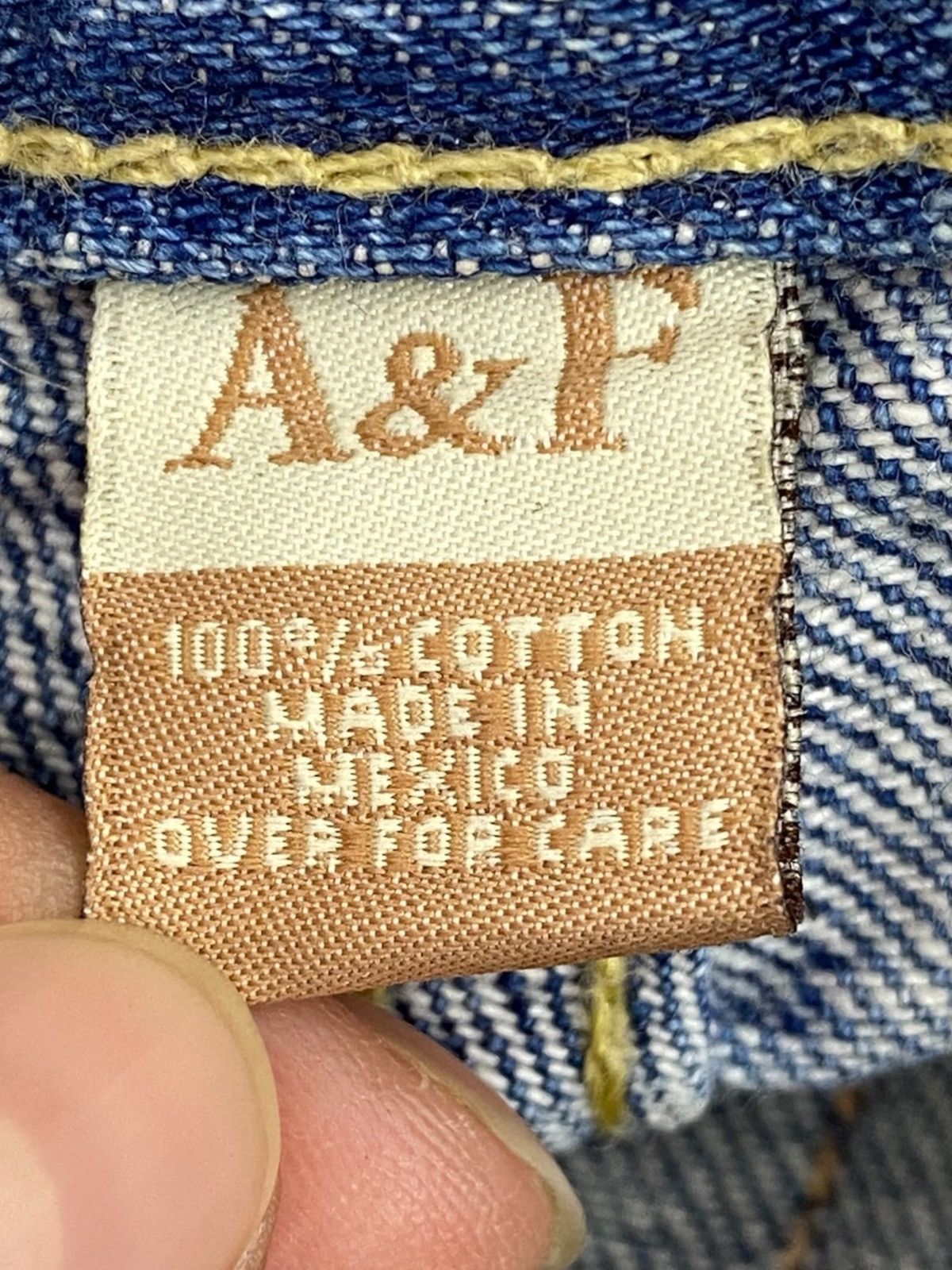 Abercrombie & Fitch Abercrombie & Fitch Mud Wash Style Flare Leg Jeans Size US 30 / EU 46 - 11 Thumbnail