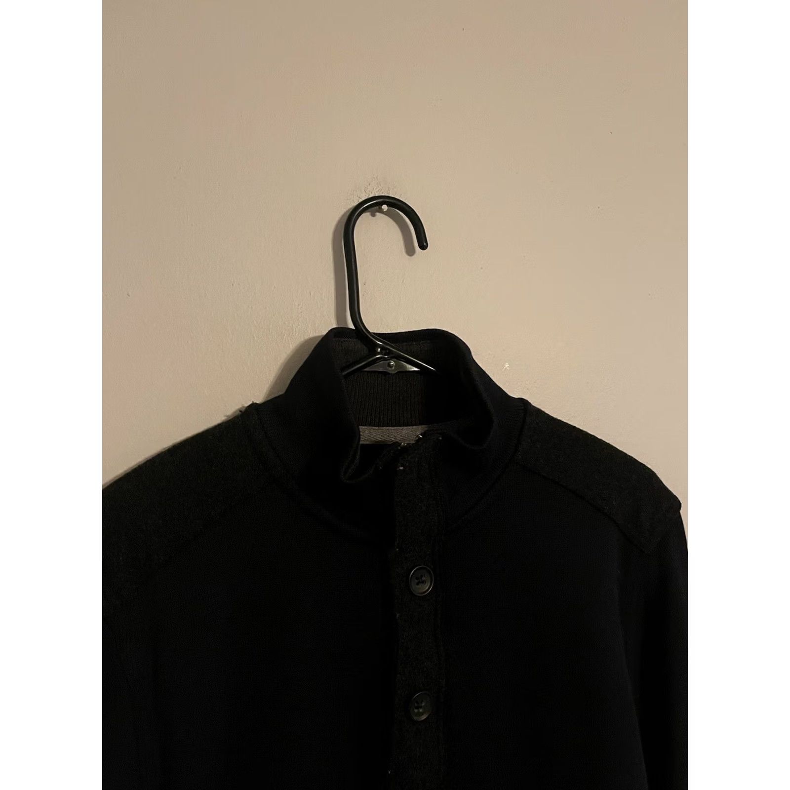 Banana Republic Banana Republic Sweater Men's Large L Navy Mock Neck 2 Button Wool Trim Size US L / EU 52-54 / 3 - 2 Thumbnail