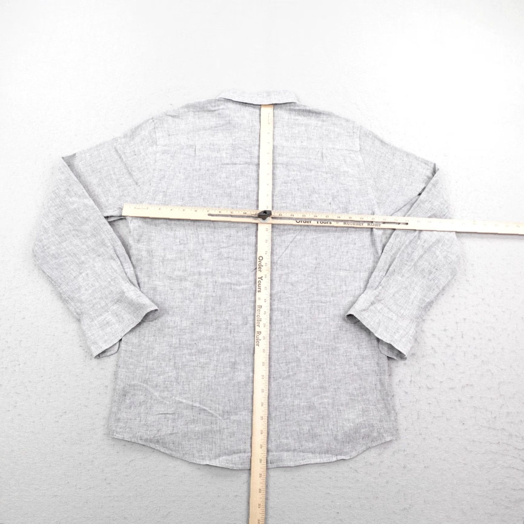Orvis Orvis Shirt Mens Medium Gray Performance Linen Blend Button Up Classic Fit Sleeve Long Sleeve Button-Down Collar-Down Pockets Size US M / EU 48-50 / 2 - 7 Thumbnail