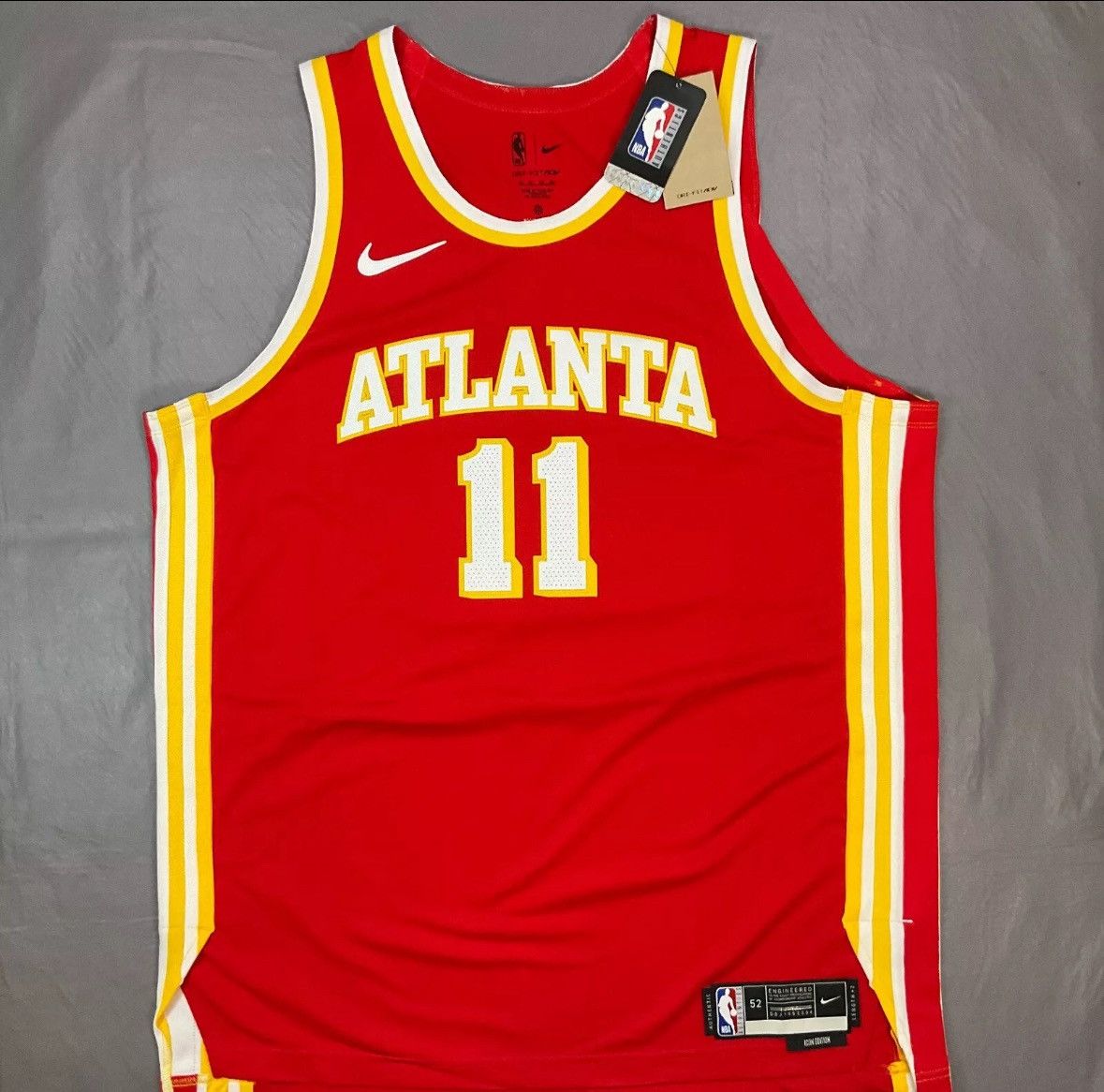 NBA × Nike Trae Young “11” Atlanta Hawks Icon Edition Jersey Size US S / EU 44-46 / 1 - 2 Thumbnail