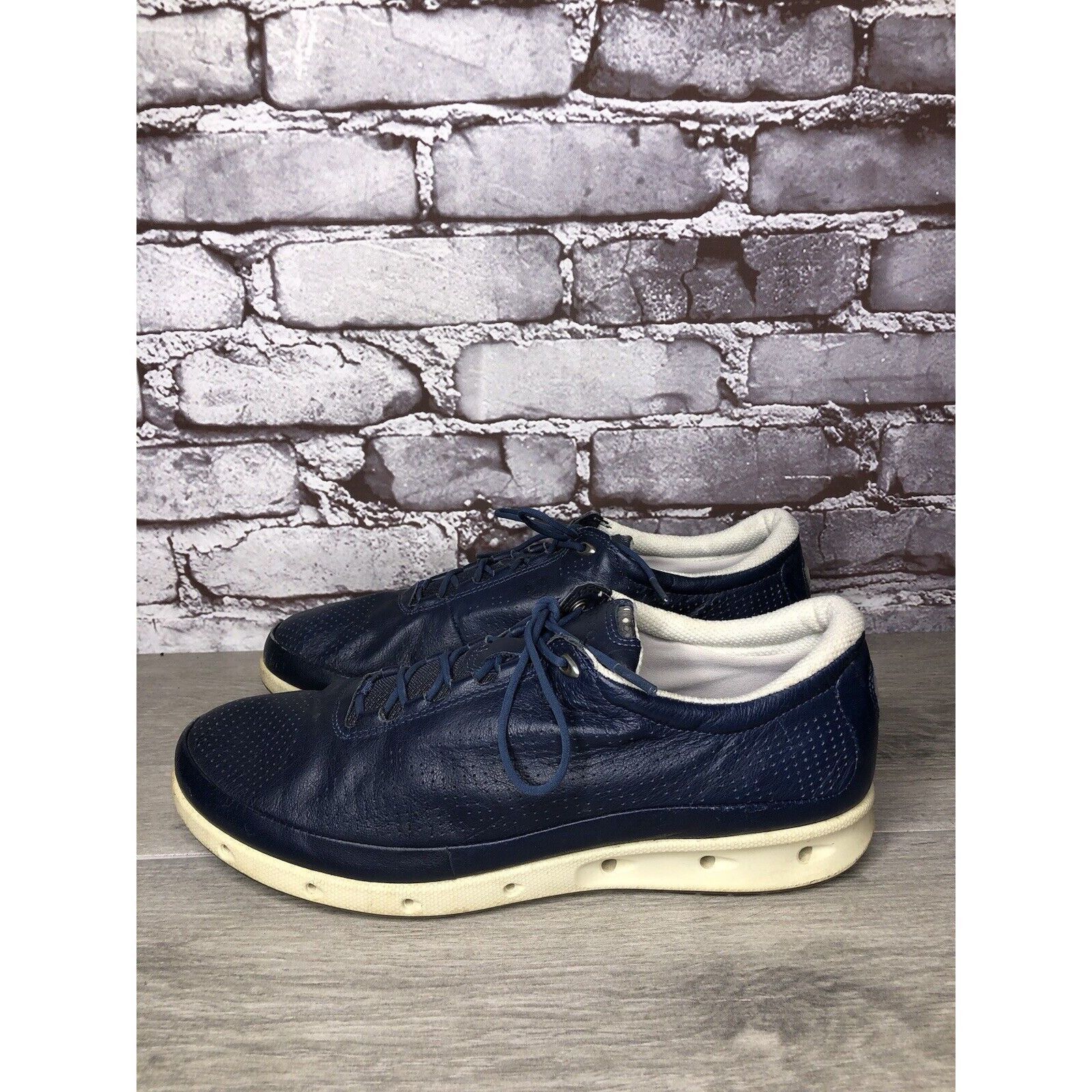 Ecco Ecco Blue Yak Leather Casual Comfort Lace Up Spikeless Golf Size US 11 / IT 41 - 1 Thumbnail