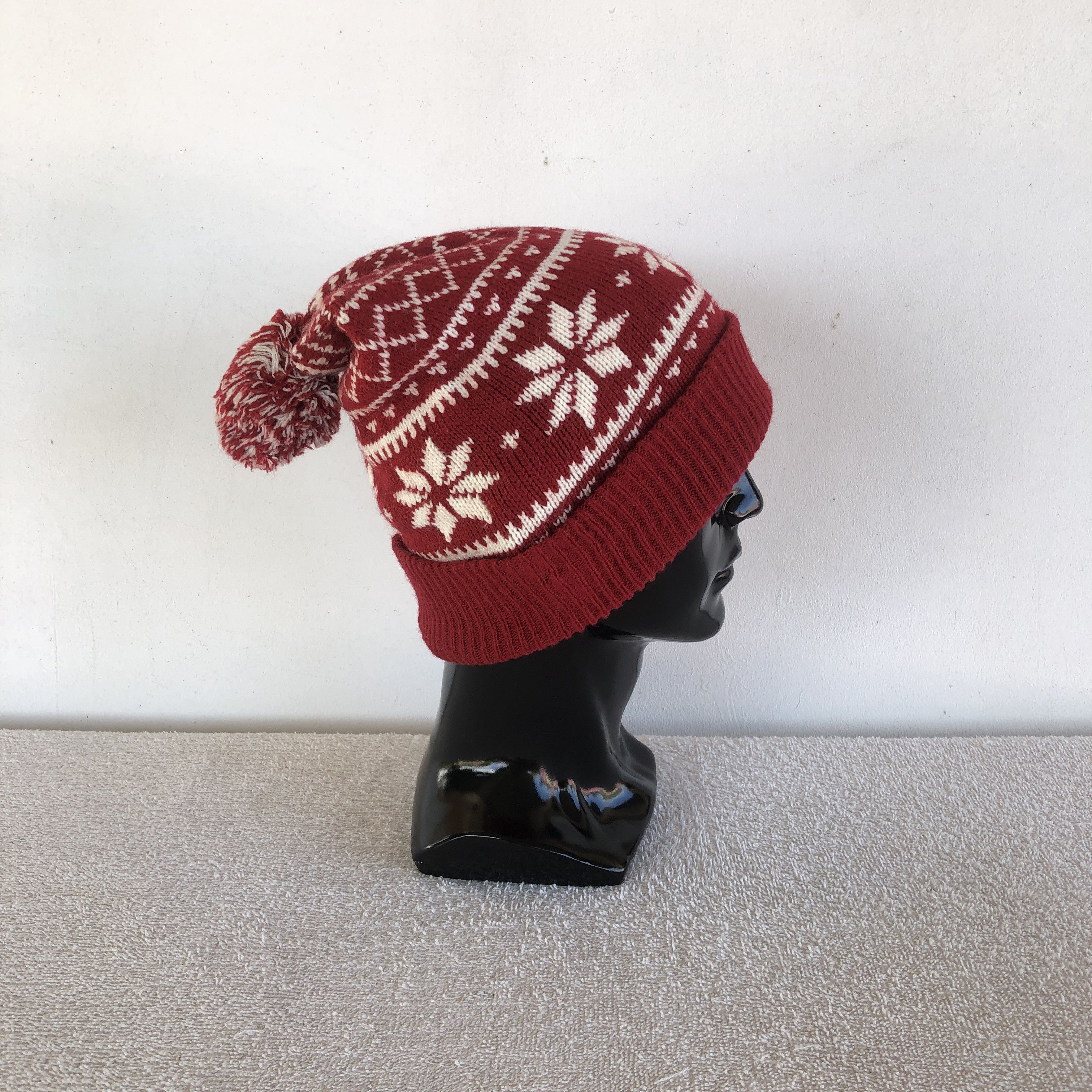 Japanese Brand Vintage Japanese Beanie Pom Pom Snow Caps Hats Size ONE SIZE - 4 Thumbnail