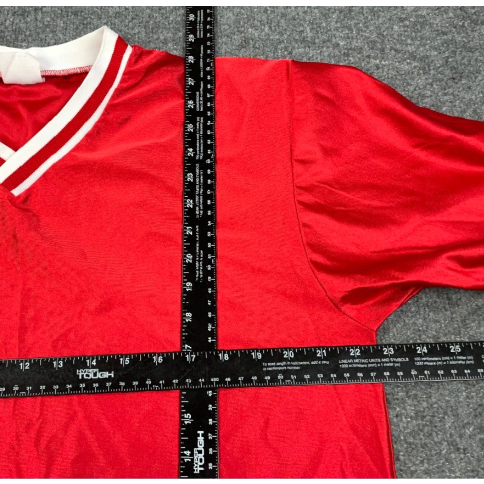 Etro VINTAGE VTG 90s Jersey V-Neck T-Shirt Adult XL Red White USA Made Teamwork Tag Retro Size US XL / EU 56 / 4 - 4 Thumbnail