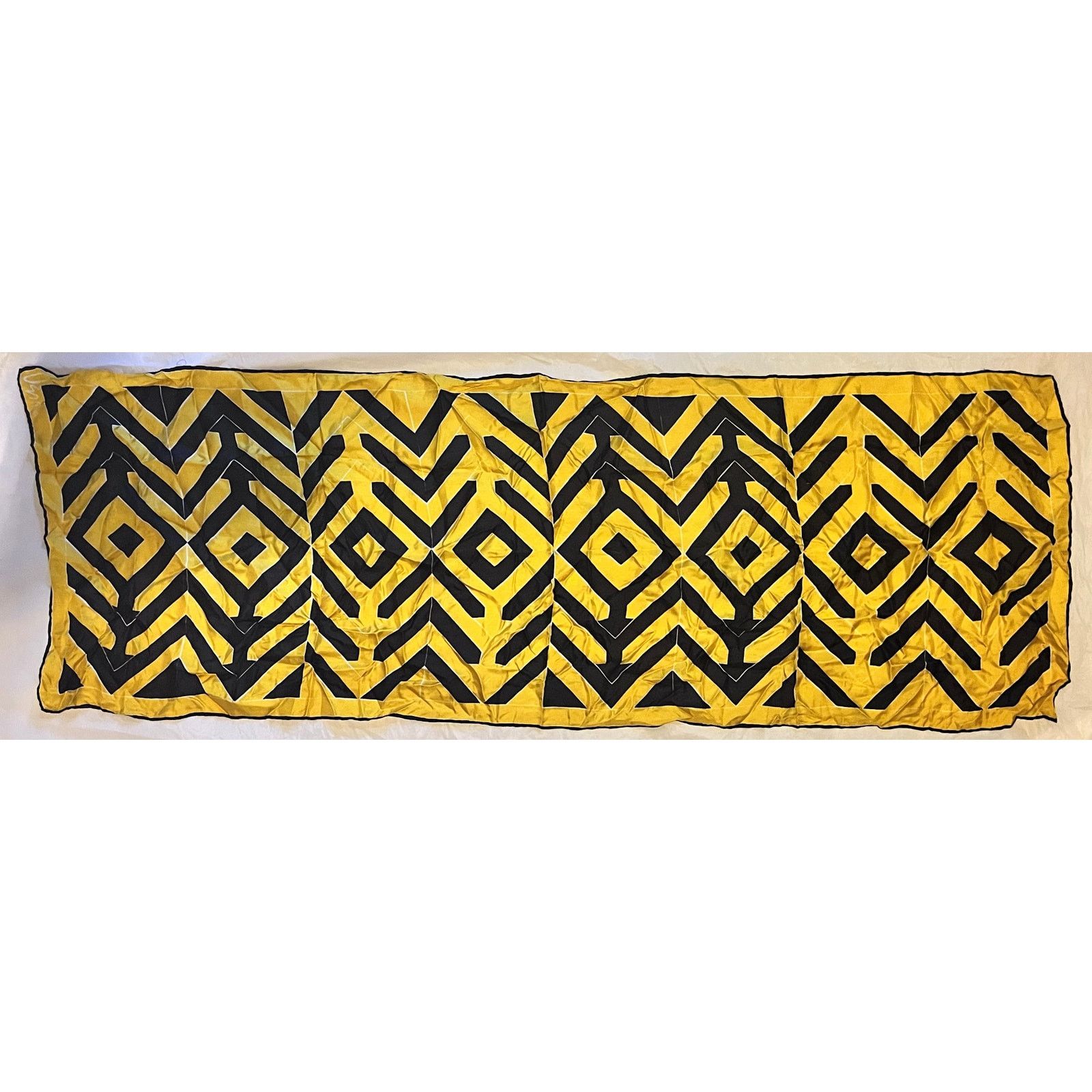 Other Vintage VERA Neumann Scarf ~ 15" x 44" Size ONE SIZE - 3 Thumbnail