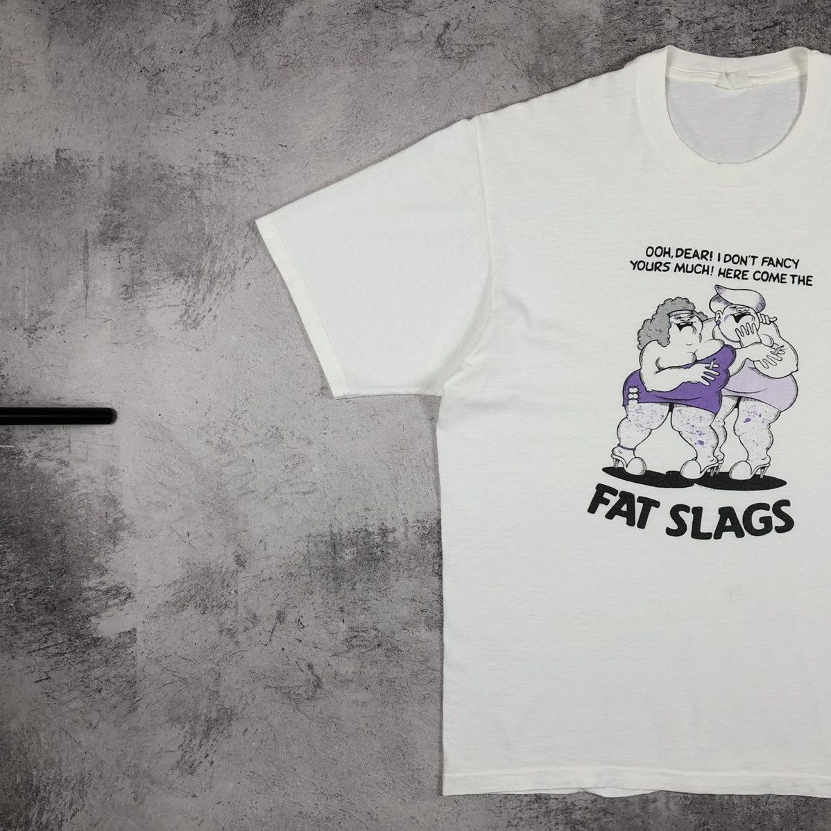 Vintage Vintage 90s Viz Comic Fat Slags Tee Size US L / EU 52-54 / 3 - 13 Thumbnail