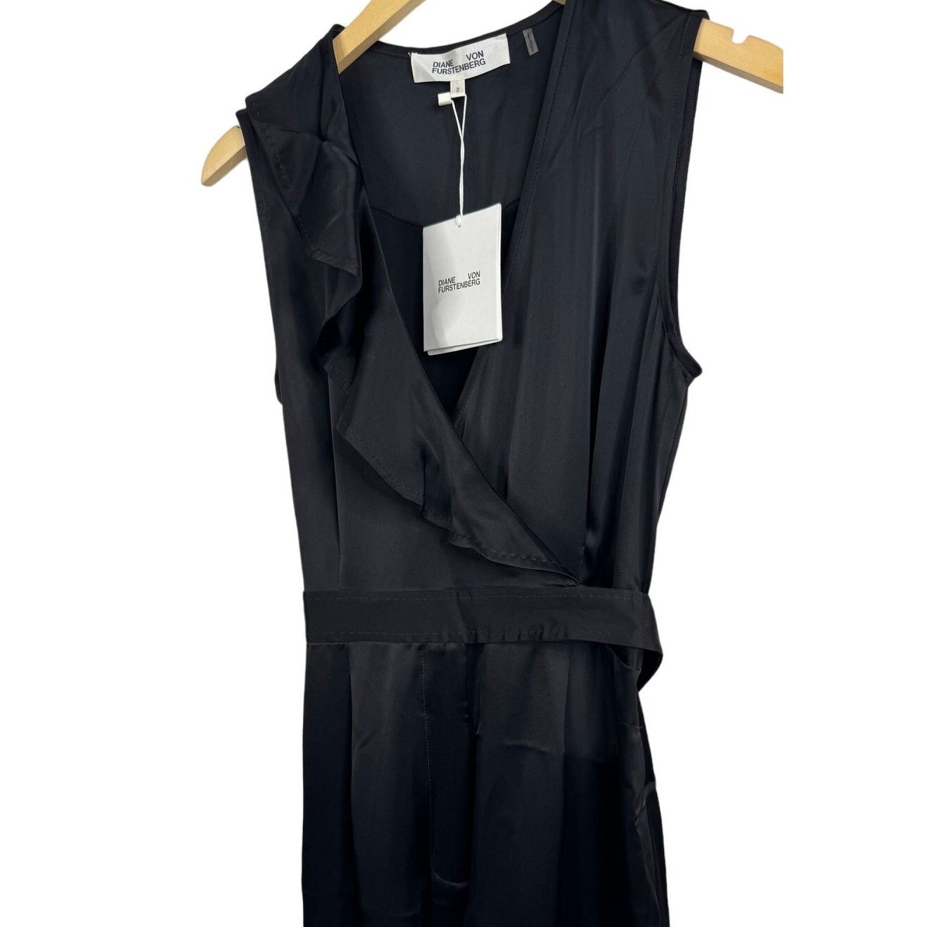 Diane von Furstenberg Diane von Furstenberg Sol wrap-effect satin wide-leg NWT Size 26" / US 2 / IT 38 - 10 Thumbnail