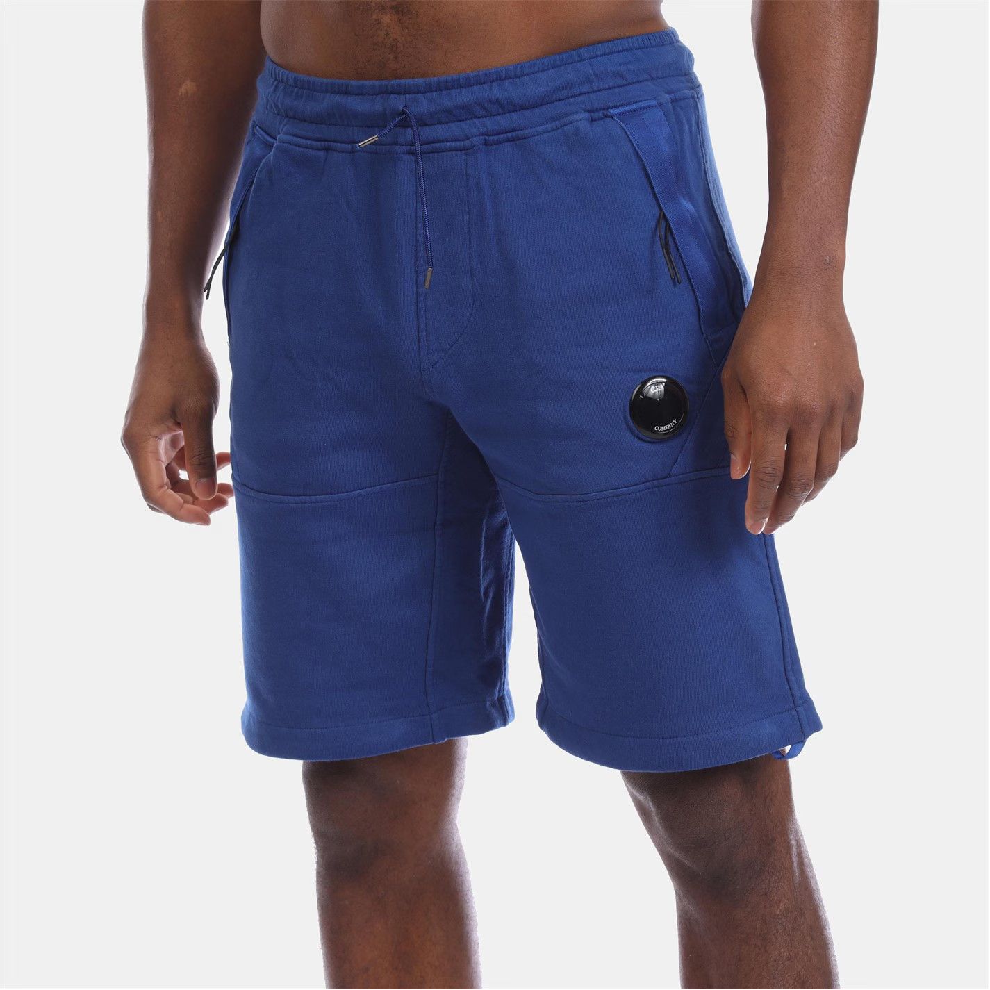 C.P. Company o1g2r1mq0426 Lens Fleece Shorts in Blue Size US 32 / EU 48 - 1 Thumbnail