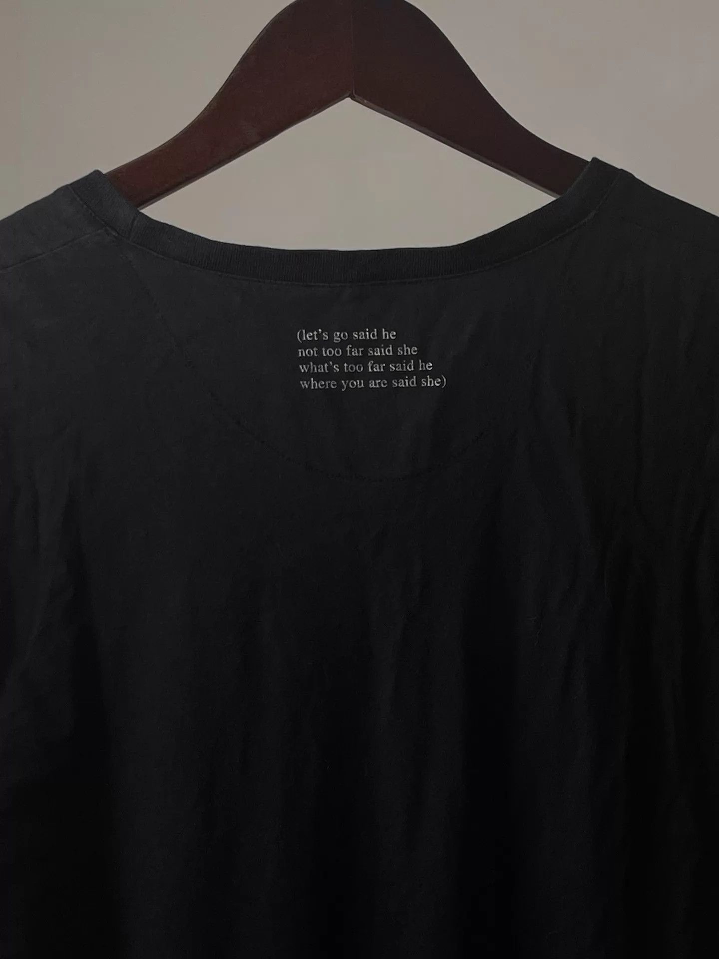Ann Demeulemeester Ann Demeulemeester Slogan T Front Short Back Long Size S / US 4 / IT 40 - 1 Thumbnail