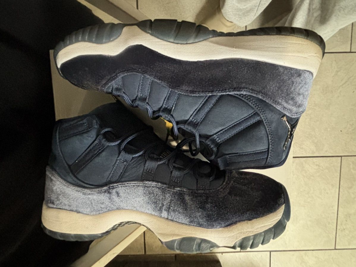 Jordan Brand Jordan 11 Retro Midnight Navy Size US 12 / IT 42 - 3 Thumbnail