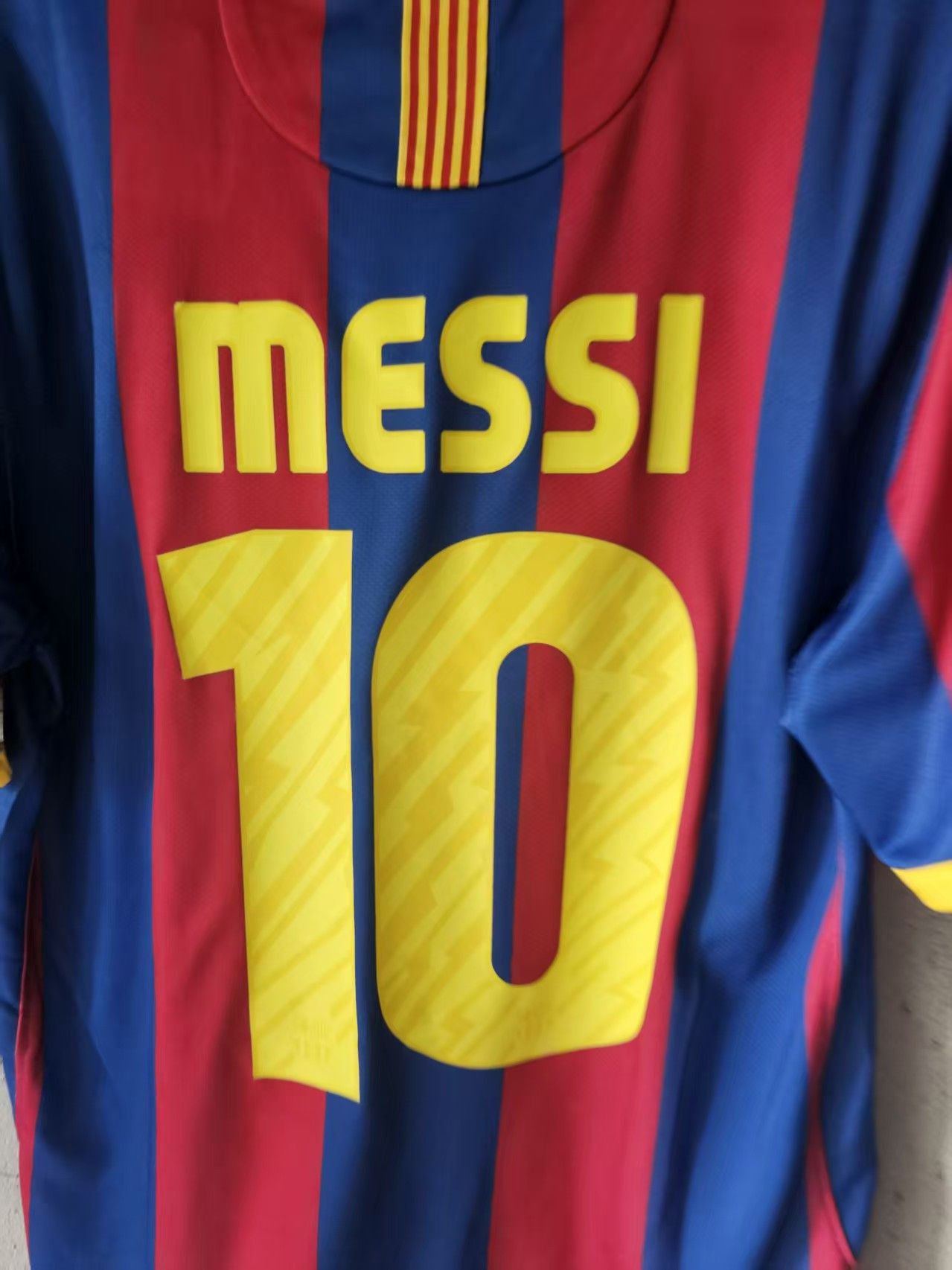 Other Barcelona #10 Messi Jersey Home 2011 Size US XL / EU 56 / 4 - 4 Thumbnail