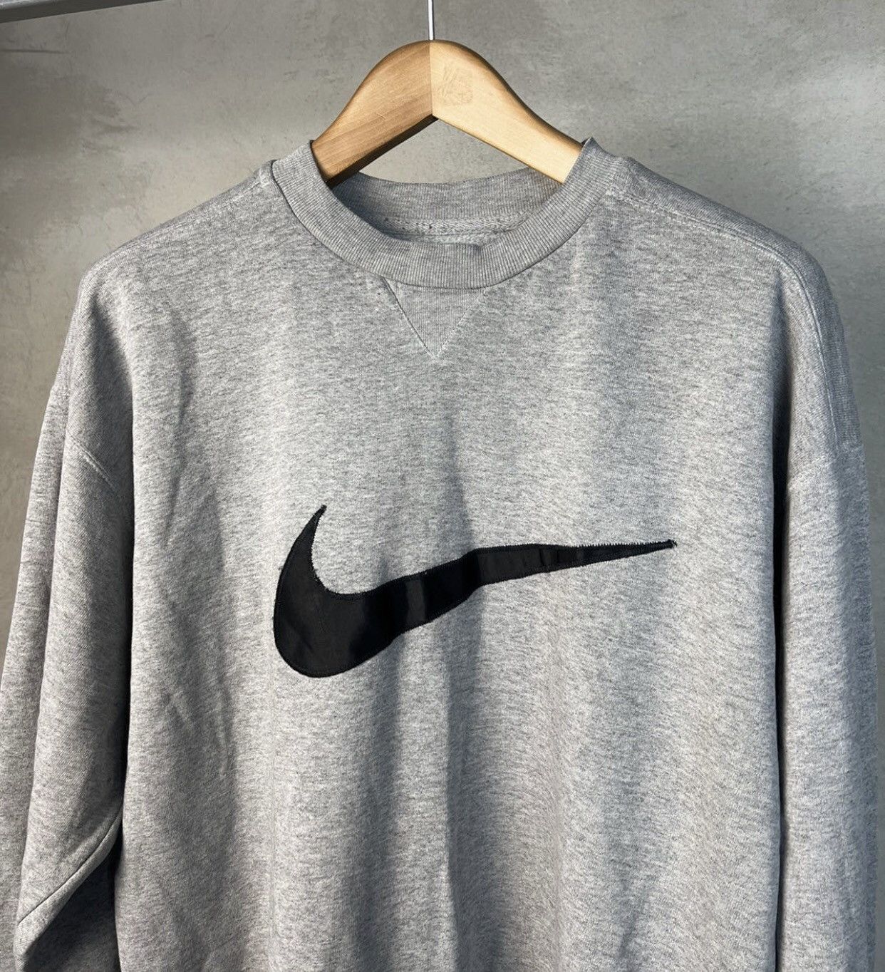Nike × Vintage Vintage Nike Sweatshirt Big Swoosh Size US L / EU 52-54 / 3 - 1 Thumbnail