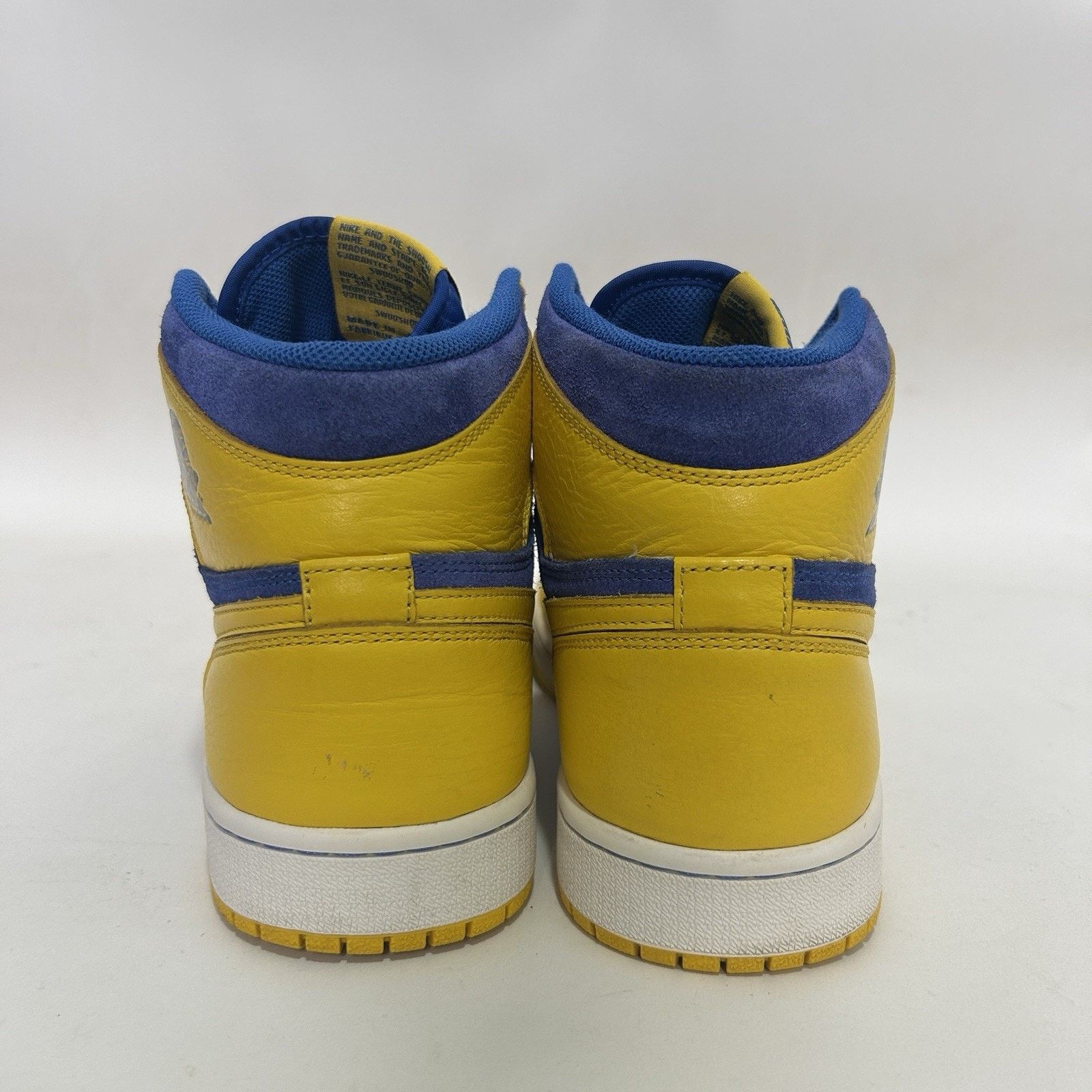 Jordan Brand Nike Air Jordan 1 Retro High OG “Laney” 2013 Size US 9.5 / EU 42-43 - 5 Thumbnail