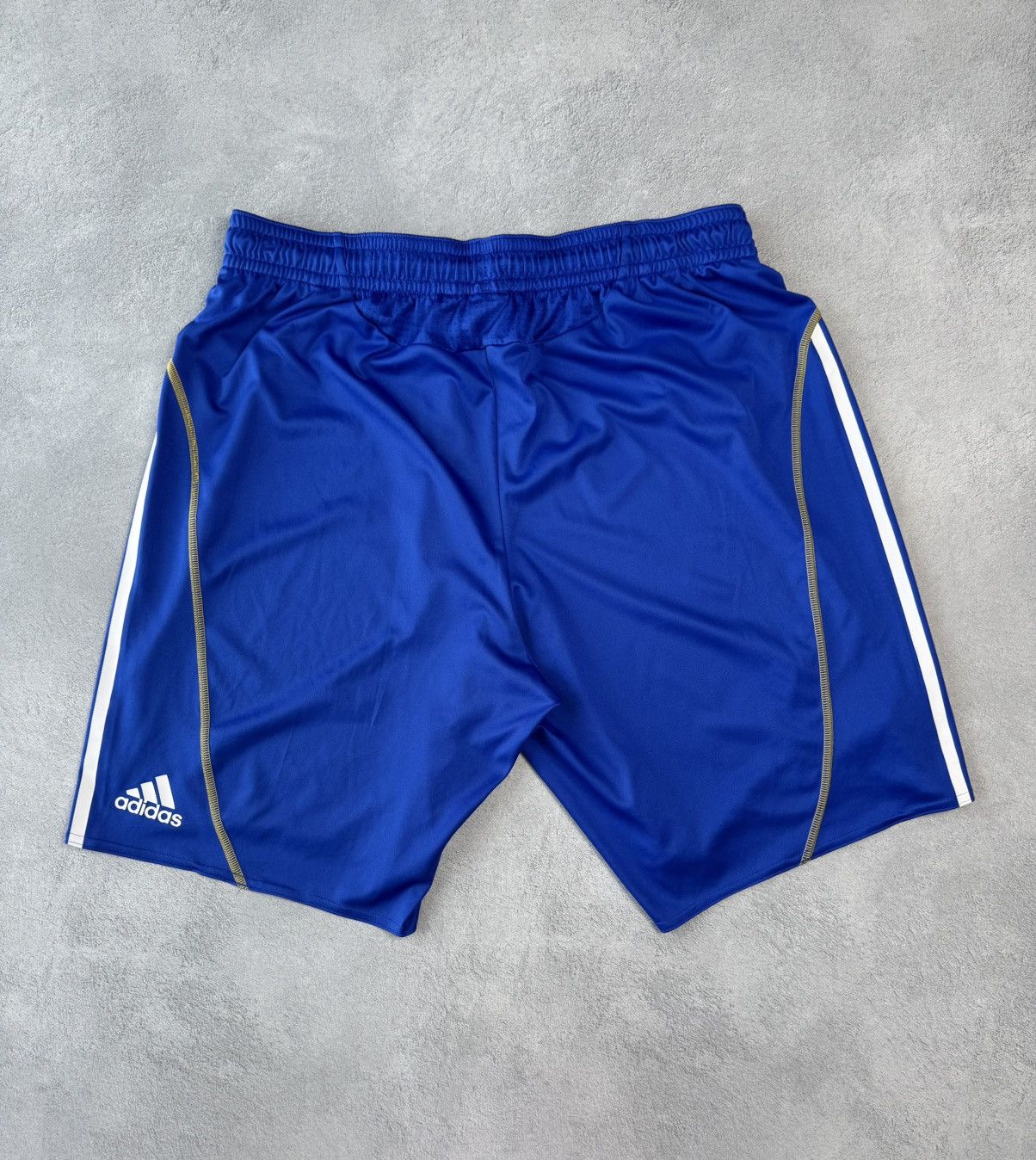 Adidas Dynamo Kyiv 2009 2011 Away Football Soccer Shorts Adidas Size US 36 / EU 52 - 2 Thumbnail