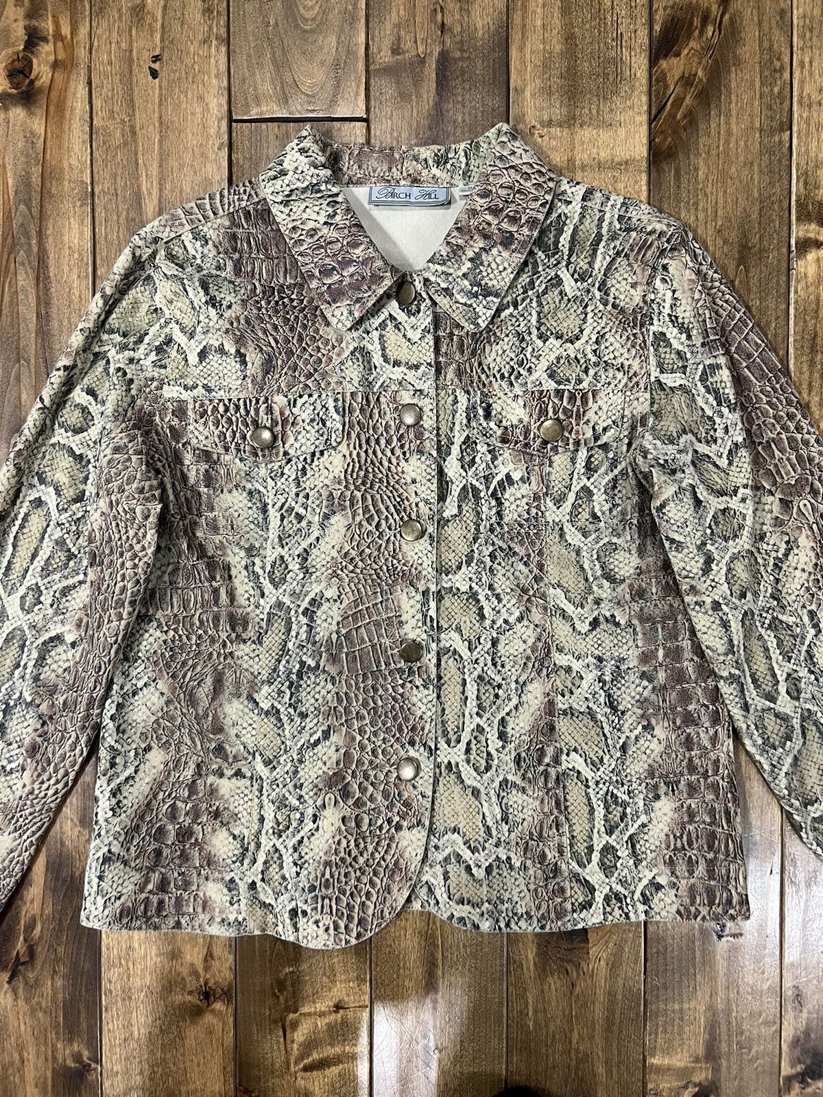 Japanese Brand × Vintage Vintage snake print cropped jacket Size US S / EU 44-46 / 1 - 3 Thumbnail