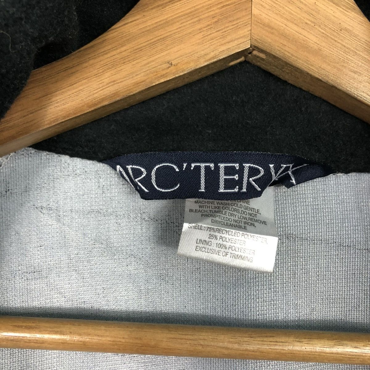 Arc'teryx 🔥VINTAGE FLEECE ZIPPER JACKET ARC’TERYX Size US M / EU 48-50 / 2 - 19 Thumbnail