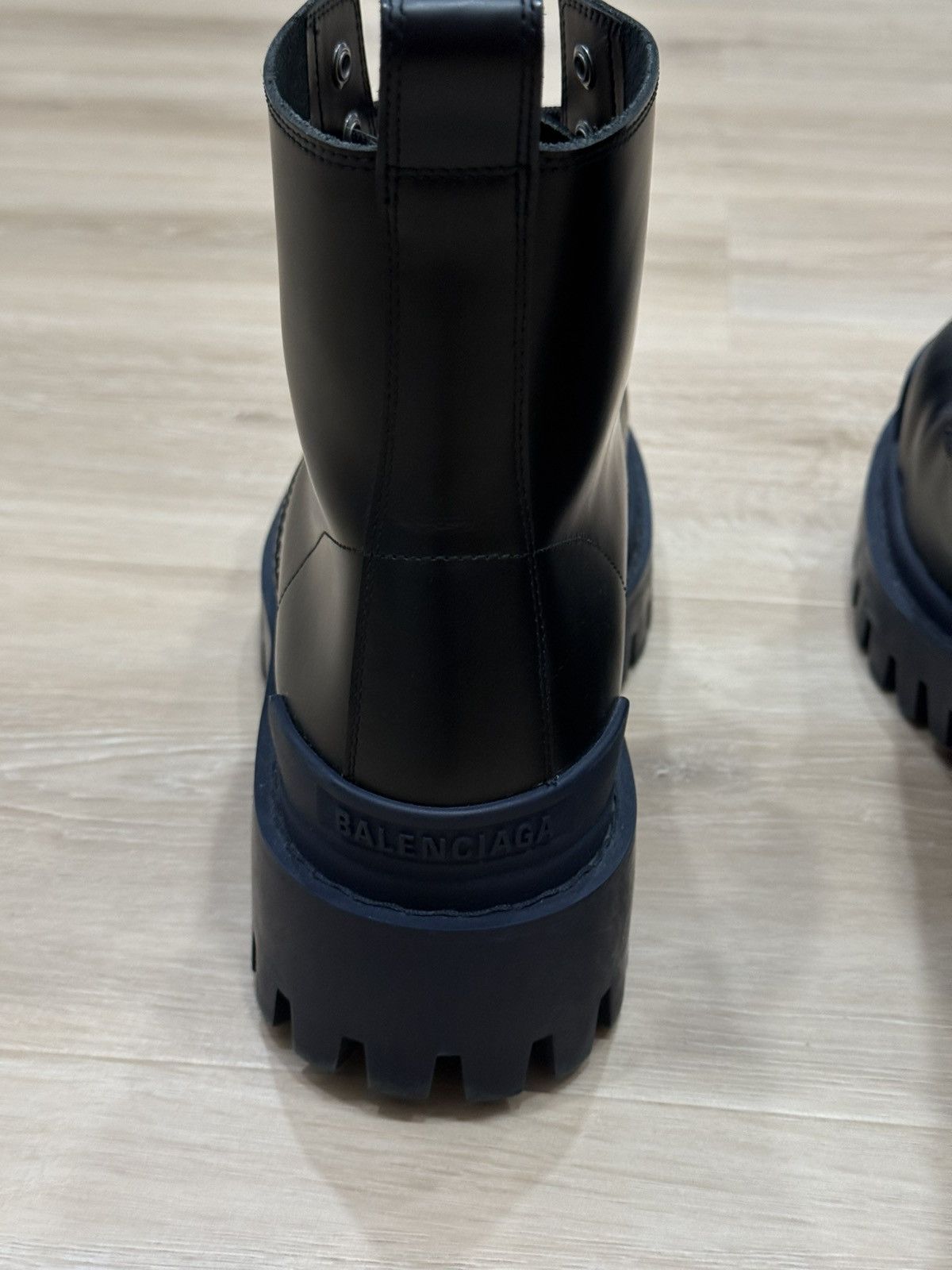 Balenciaga Balenciaga Strike Boots Size US 11 / EU 44 - 17 Thumbnail