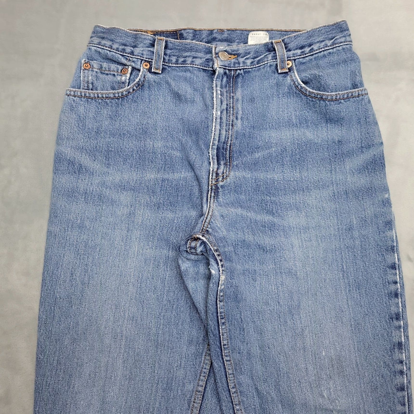 Levi's VINTAGE Levi's Jeans Womens 12 Blue Denim 550 Relaxed Fit Tapered Leg 90s Faded Size 34" / US 12 / IT 48 - 3 Thumbnail