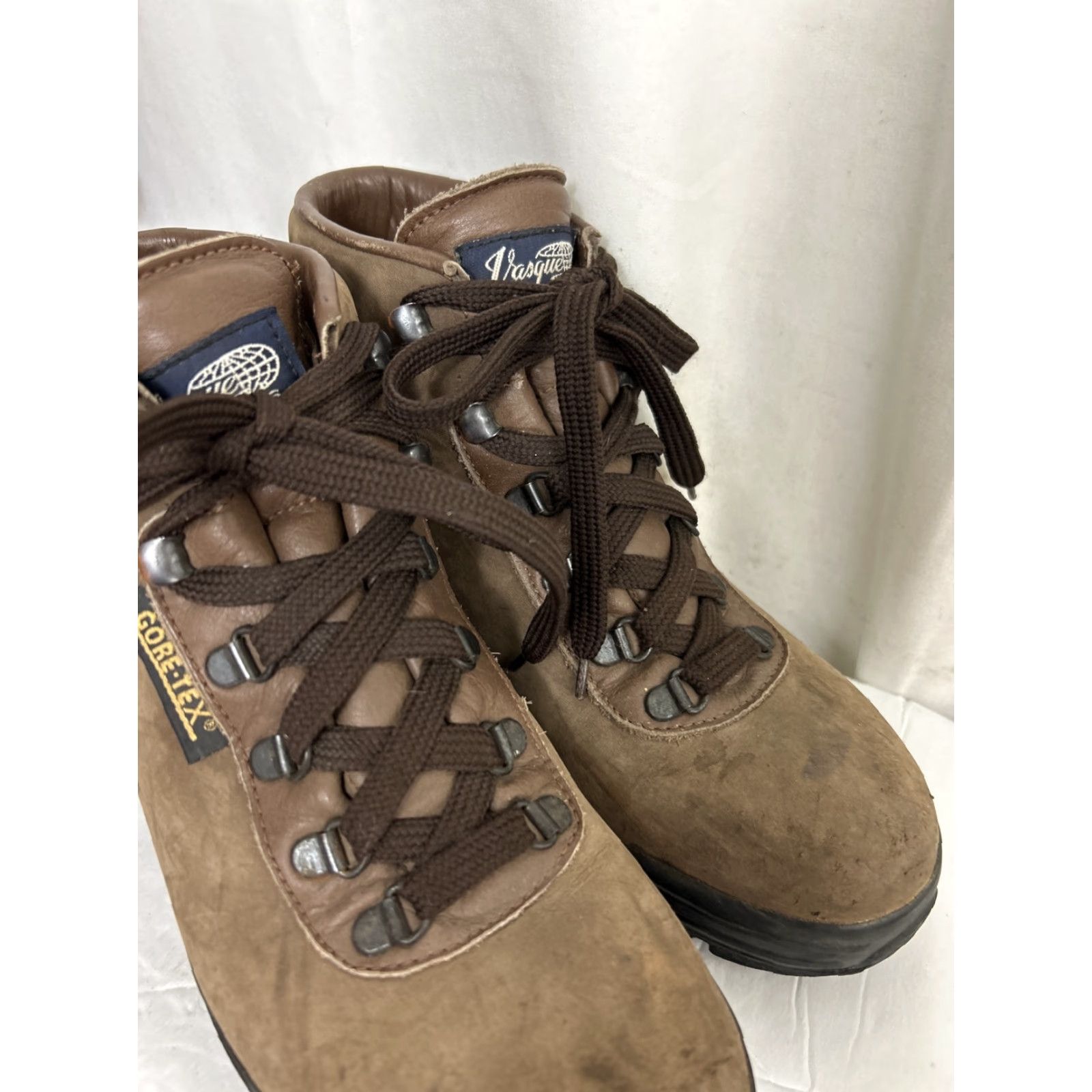Vasque Vasque Sundowner 7530 Brown Gore-Tex Leather Hiking Boots Vintage Men Left 8.5 Right 7 US 8.5 M Leather Outsole Almond Toe Lace Up hiking Boots Mens Size US 9 / EU 42 - 3 Thumbnail