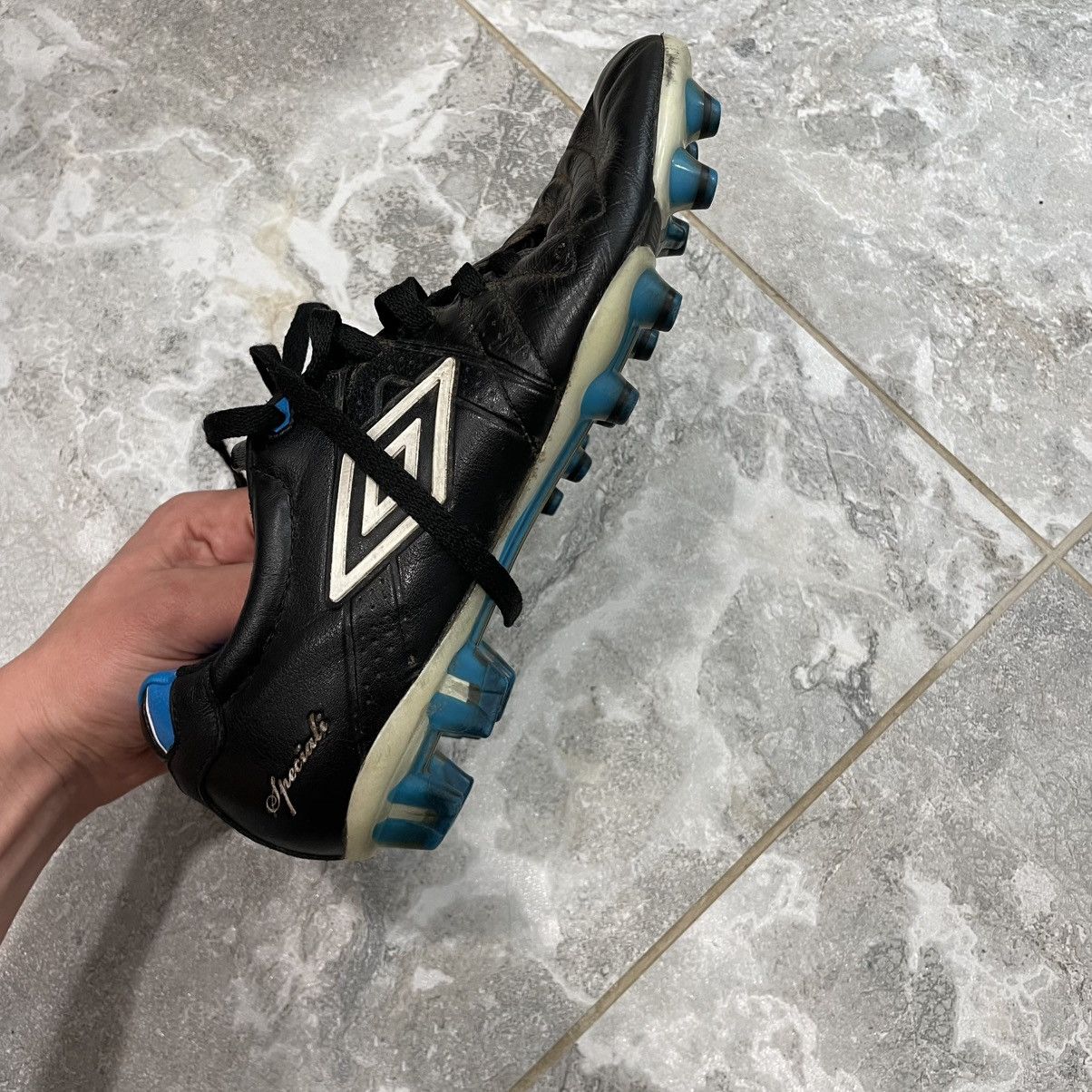 Pro Player × Umbro Us9.5 Umbro Speciali r cup a fg Football Boots Cleats Shoes Size US 9.5 / EU 42-43 - 12 Thumbnail