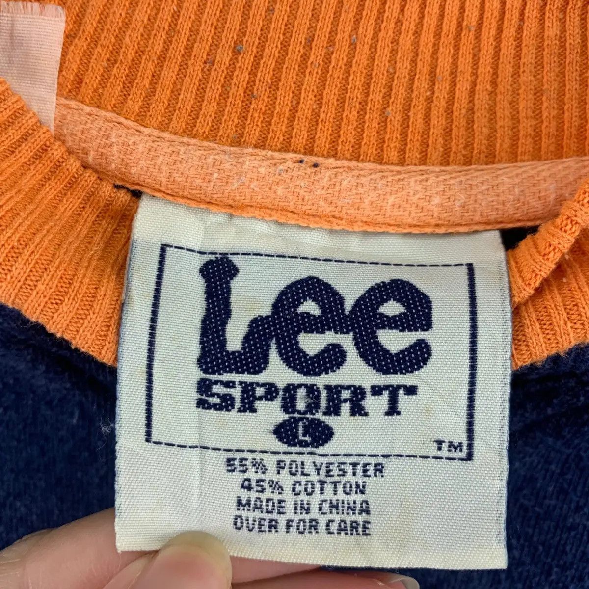 Lee Vintage 90’ CHICAGO BEARS NFL NFC Football Ringer Size US L / EU 52-54 / 3 - 8 Thumbnail