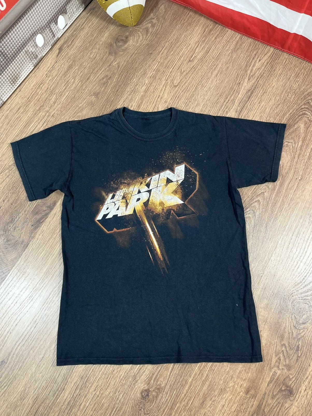 Band Tees Vintage Linkin Park T Shirt Size US M / EU 48-50 / 2 - 1 Thumbnail