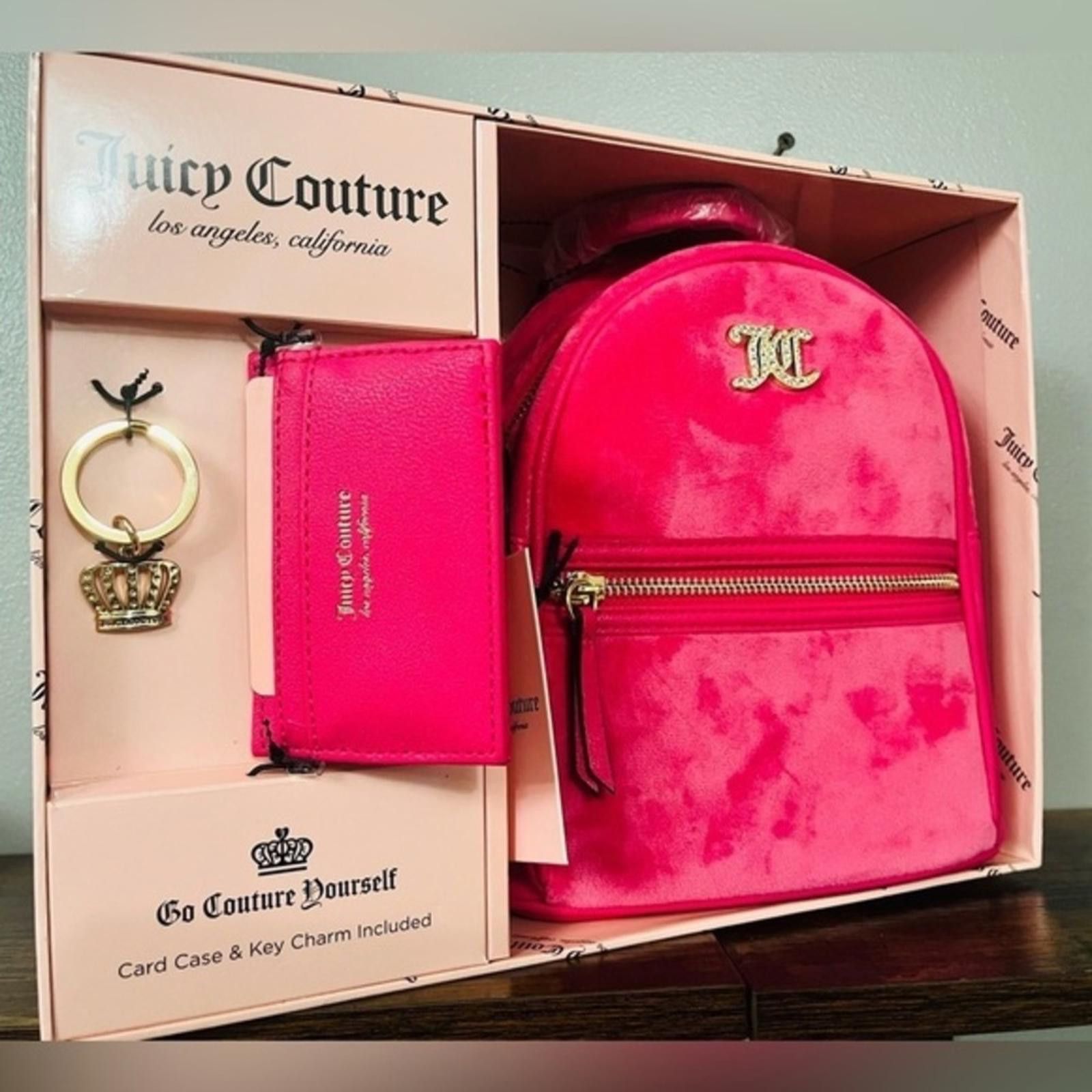 Juicy Couture Jeans Juicy Couture Pink Velvet Backpack, Card Case And Charm Size ONE SIZE - 1 Thumbnail
