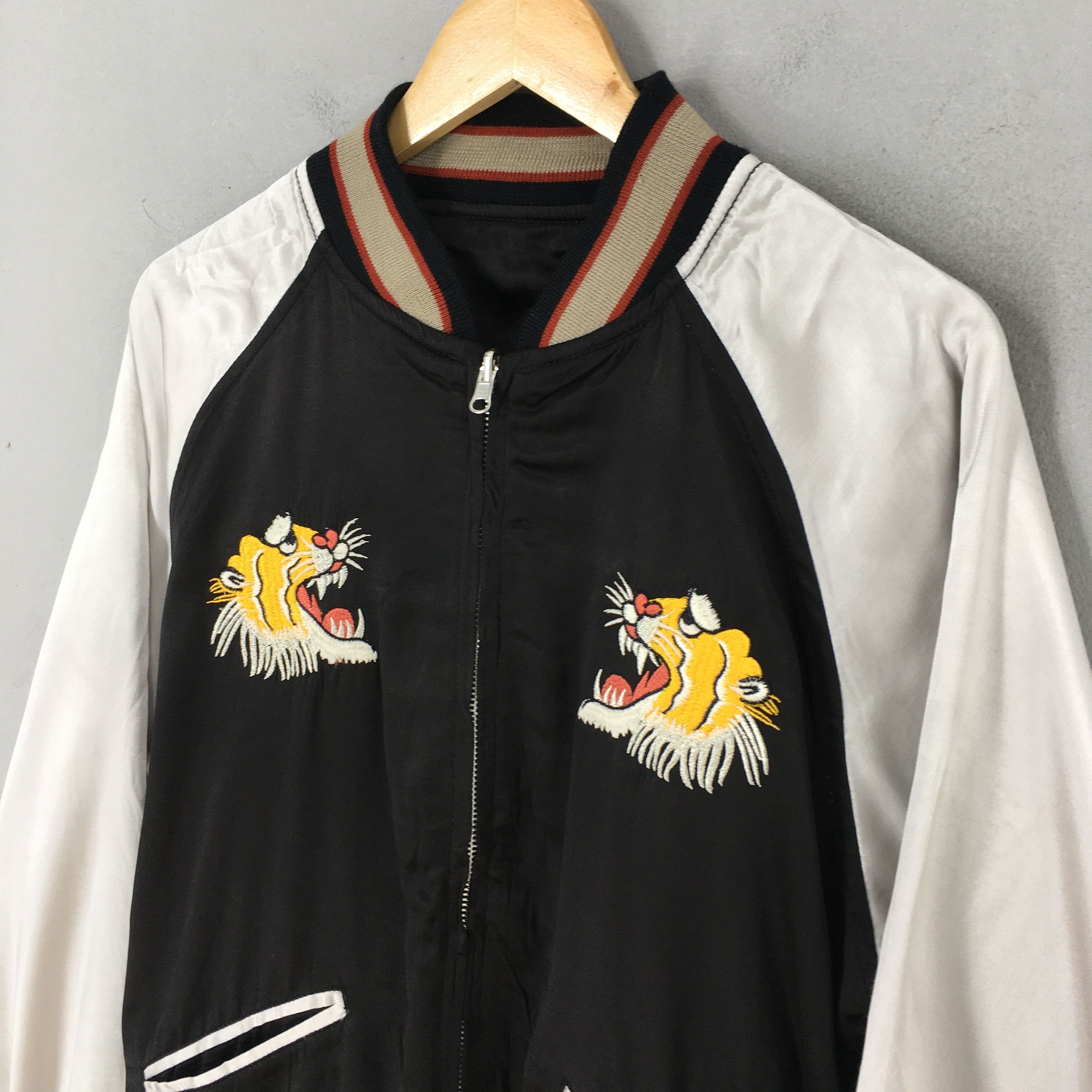 Japanese Brand Vintage Sukajan Yokosuka Tiger Souvenir Black Jacket Medium Size US M / EU 48-50 / 2 - 7 Thumbnail