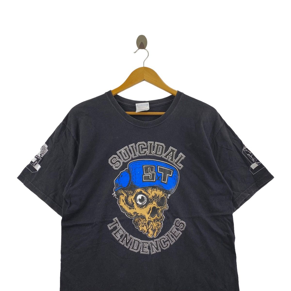 Vintage Vintage SUICIDAL TENDENCIES Thrash Band Big Logo Print Hanes Size US S / EU 44-46 / 1 - 2 Thumbnail