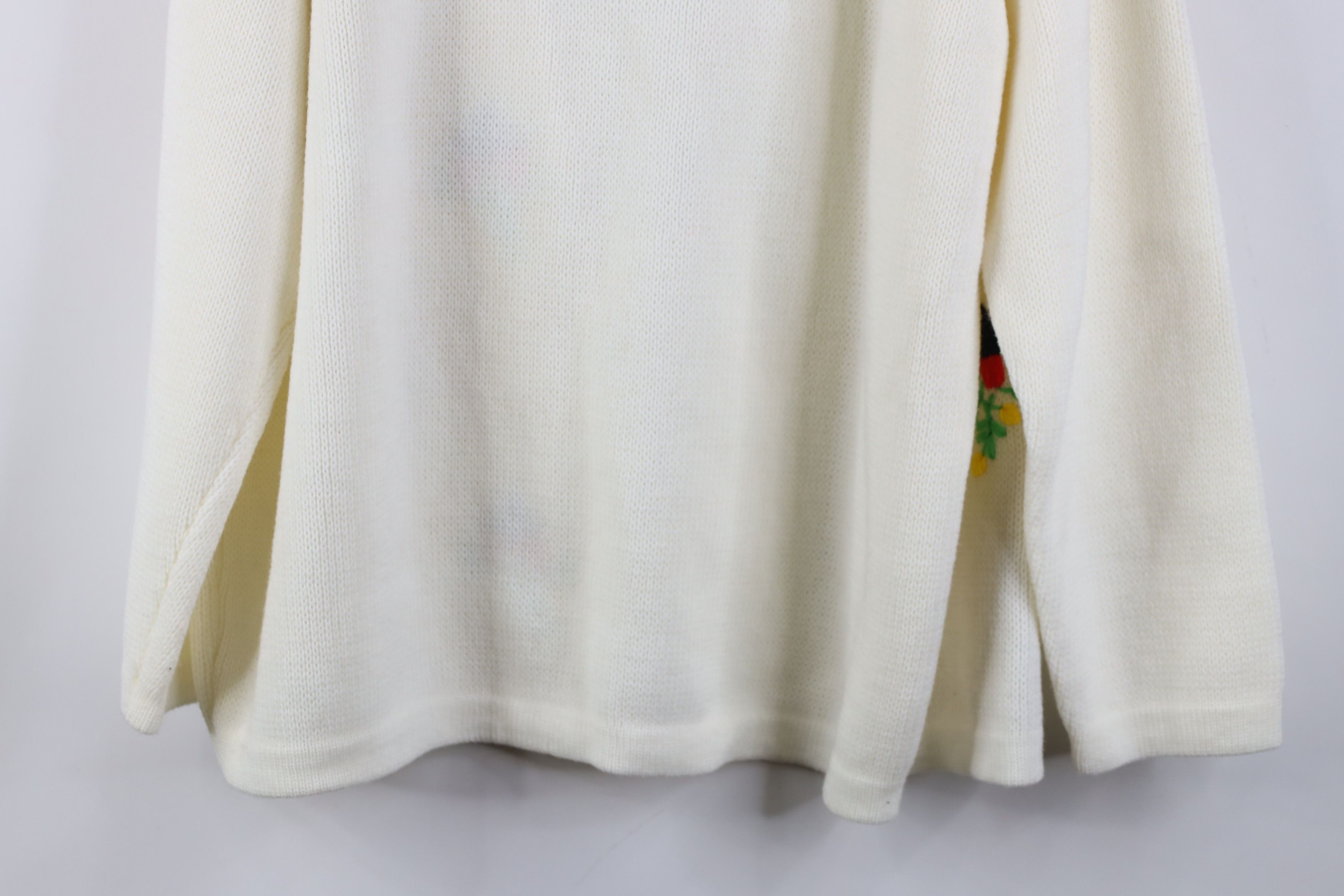 Deadstock Vintage 60s 70s Flower Knit Cardigan Sweater