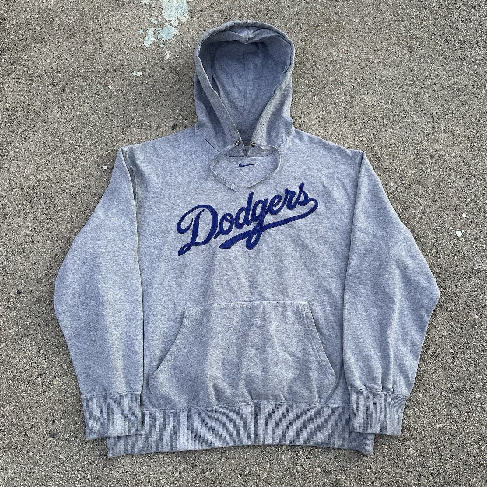 MLB × Nike × Salem Sportswear Vintage Nike Los AngelesDodgers Center Check Swoosh Hoodie Size US XL / EU 56 / 4 - 2 Thumbnail
