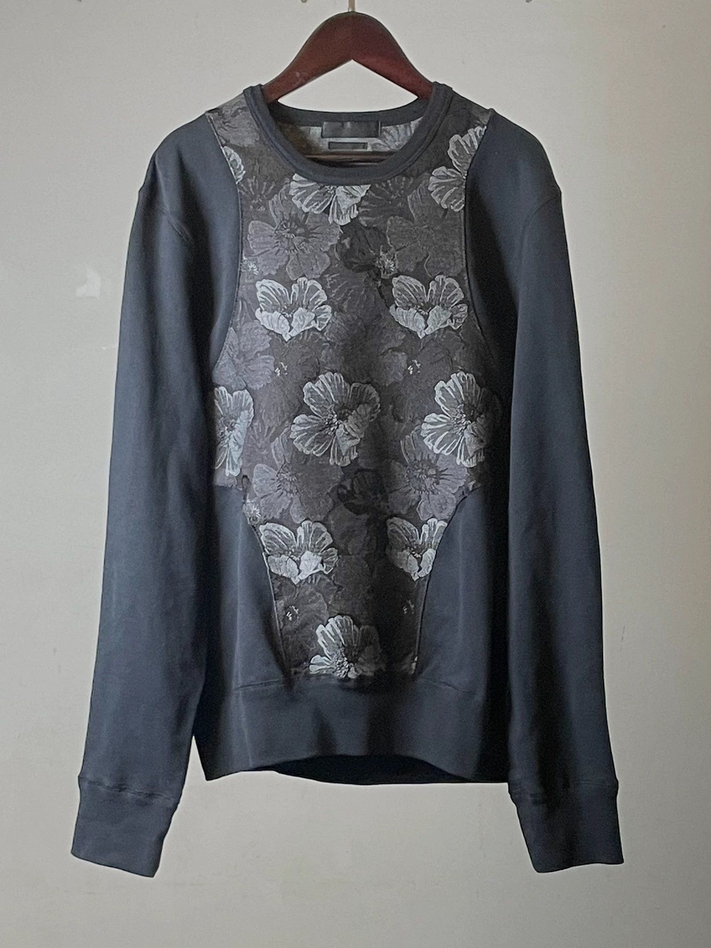 Alexander McQueen Black Floral Pattern Long Sleeve Sweatshirt Size US M / EU 48-50 / 2 - 1 Thumbnail
