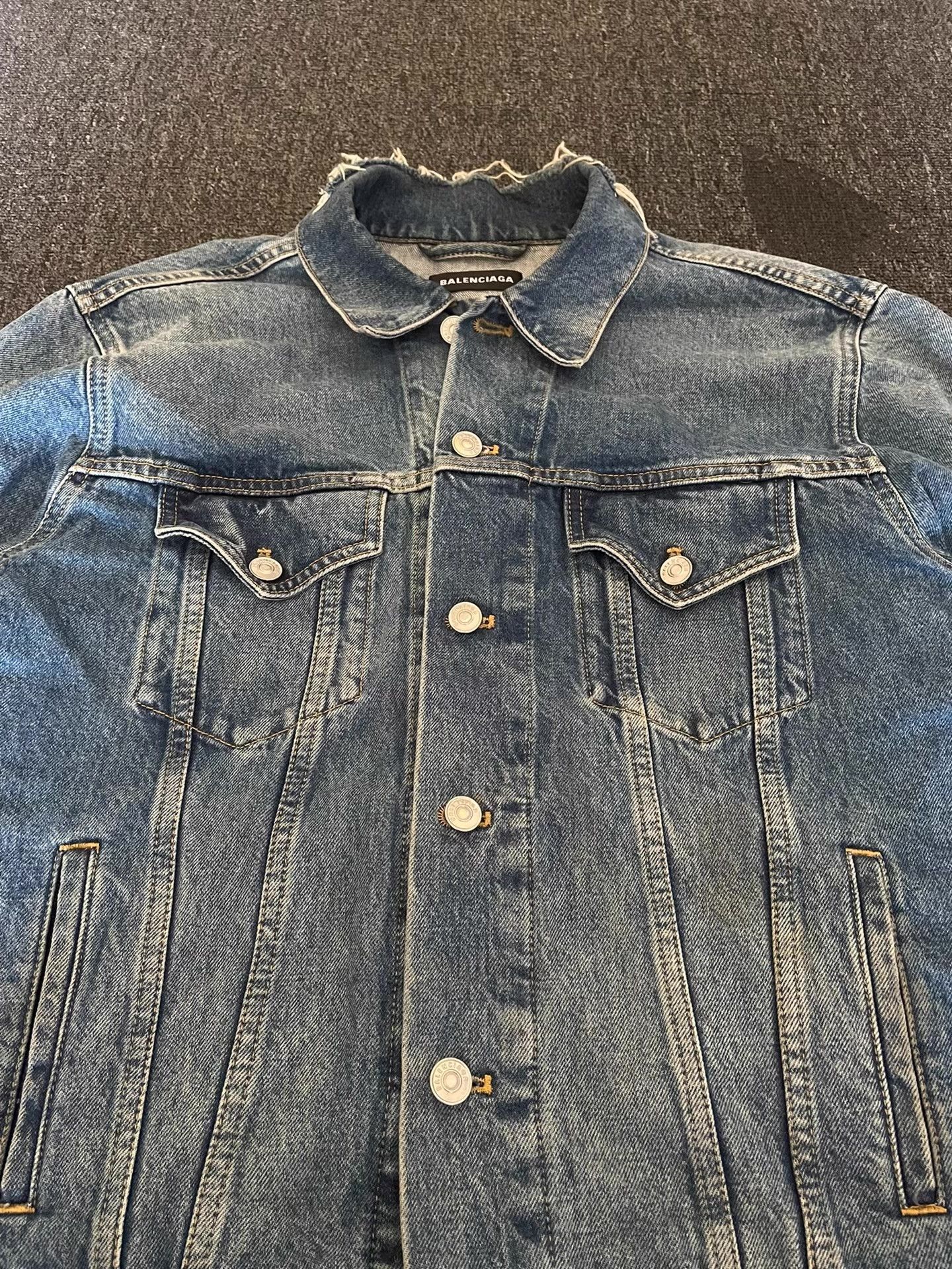 Balenciaga Balenciaga Classic Coke Denim Jacket, Q4 Size US L / EU 52-54 / 3 - 3 Thumbnail