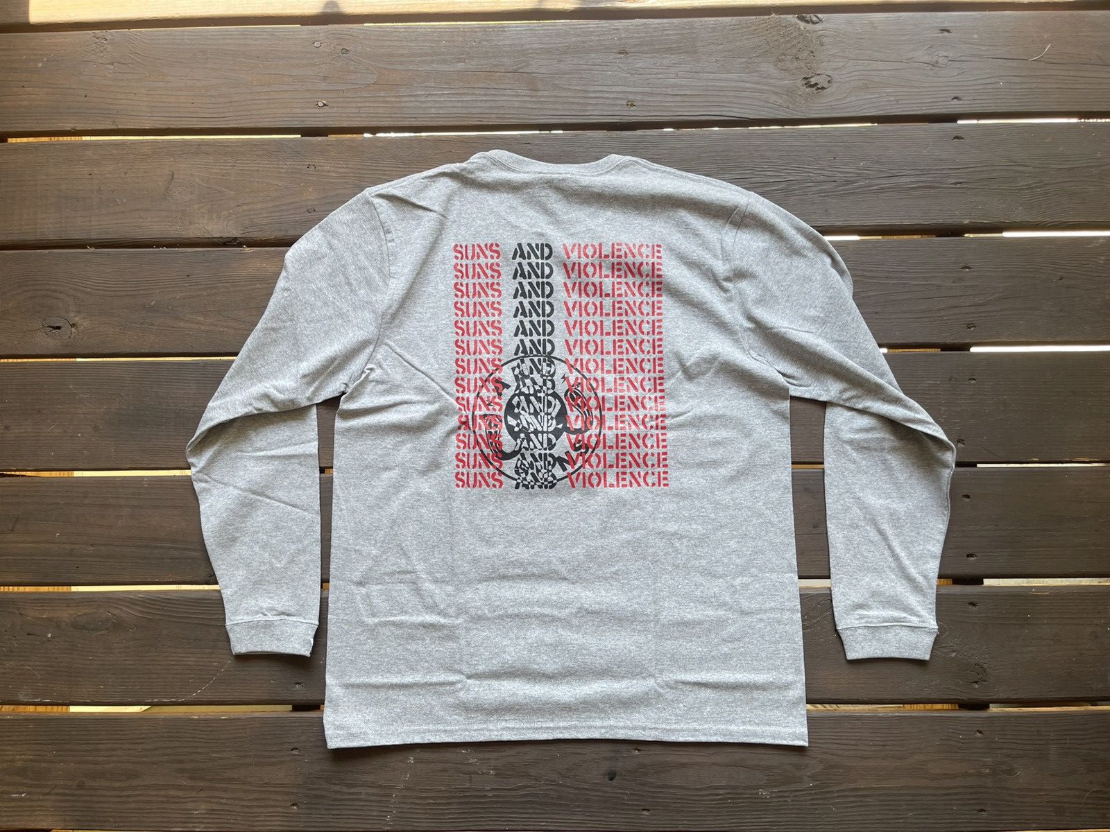 ANDSUNS NWT AndSuns Japan - Suns and Violnce t-shirt Size US M / EU 48-50 / 2 - 4 Thumbnail