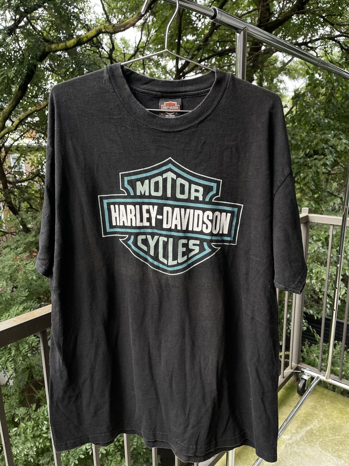 image of 90's Harley Davidson Bahamas Big Logo Tee Shirt XL in Black, Men's