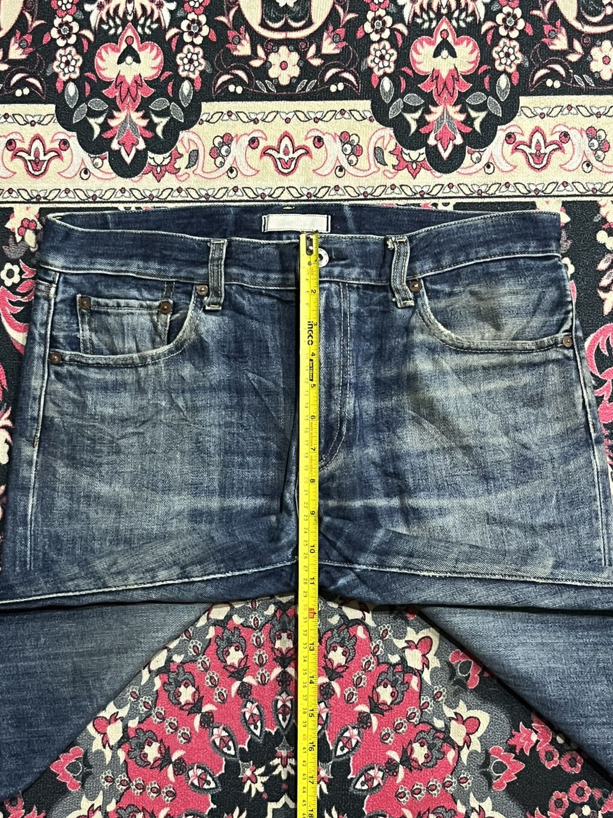 Undercover × Uniqlo Vintage Uniqlo Blue Faded Washed Straight Leg Jeans Size US 32 / EU 48 - 12 Thumbnail
