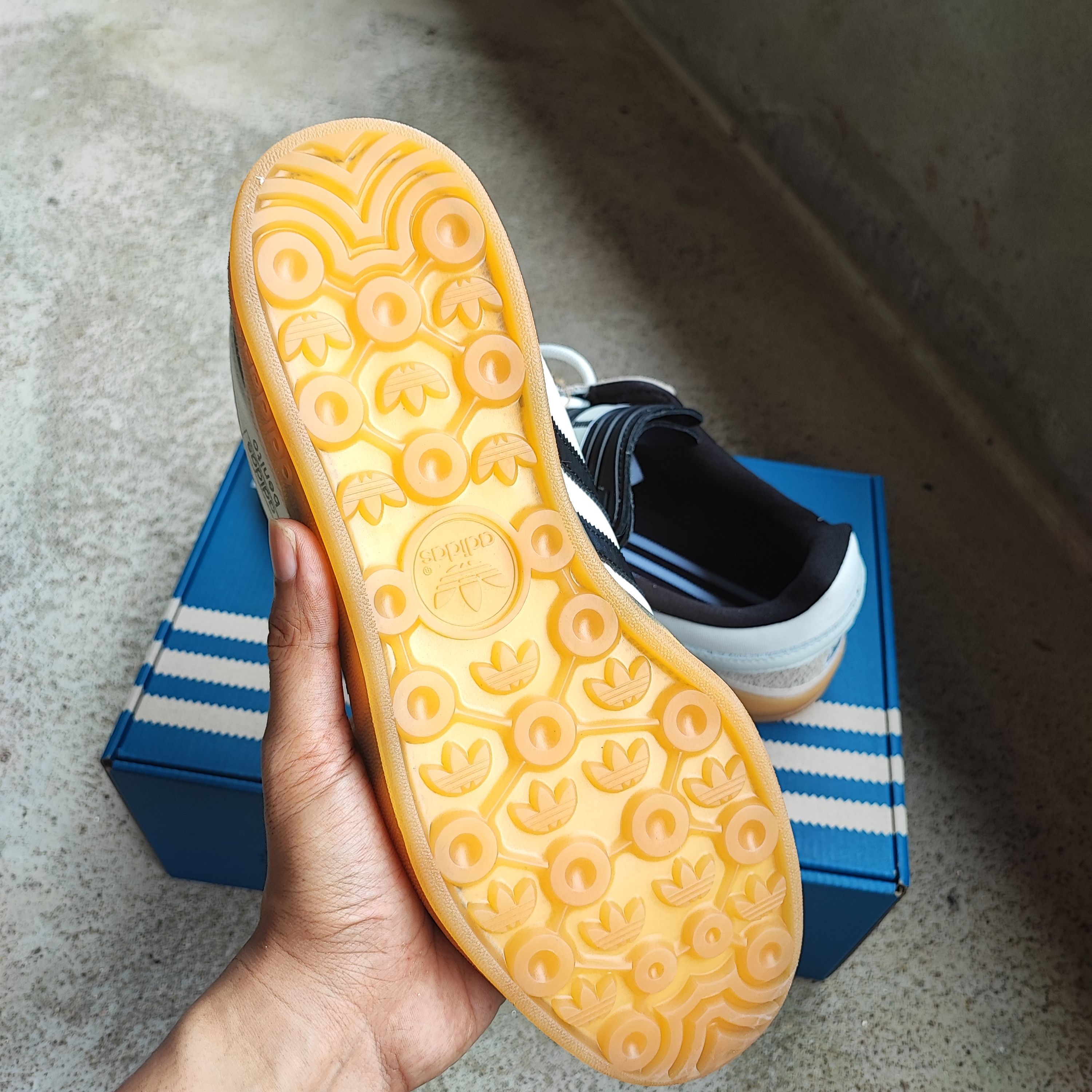 Adidas Gazelle x Bad Bunny Rare Size US 8.5 / EU 41-42 - 3 Thumbnail