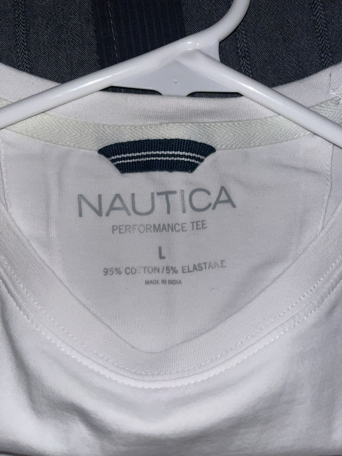 Nautica L - NAUTICA WHITE TEE Size US L / EU 52-54 / 3 - 3 Thumbnail