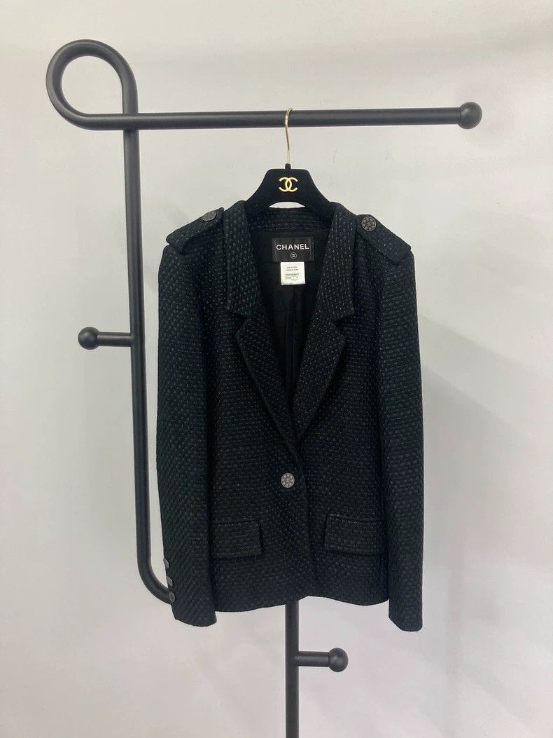 Chanel Chanel Black braided coat Size XS / US 0-2 / IT 36-38 - 1 Thumbnail