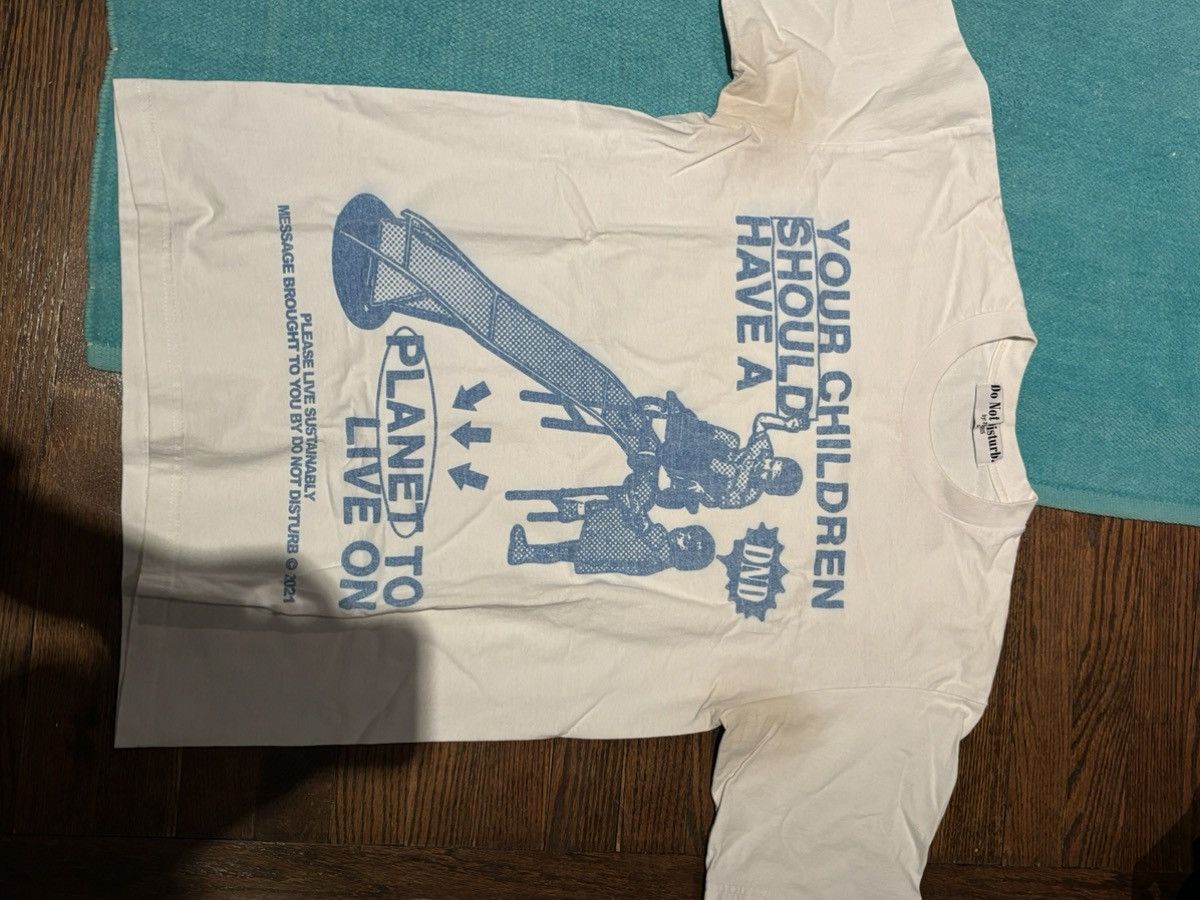 Do Not Disturb DO NOT DISTURB T SHIRT Size US L / EU 52-54 / 3 - 1 Preview