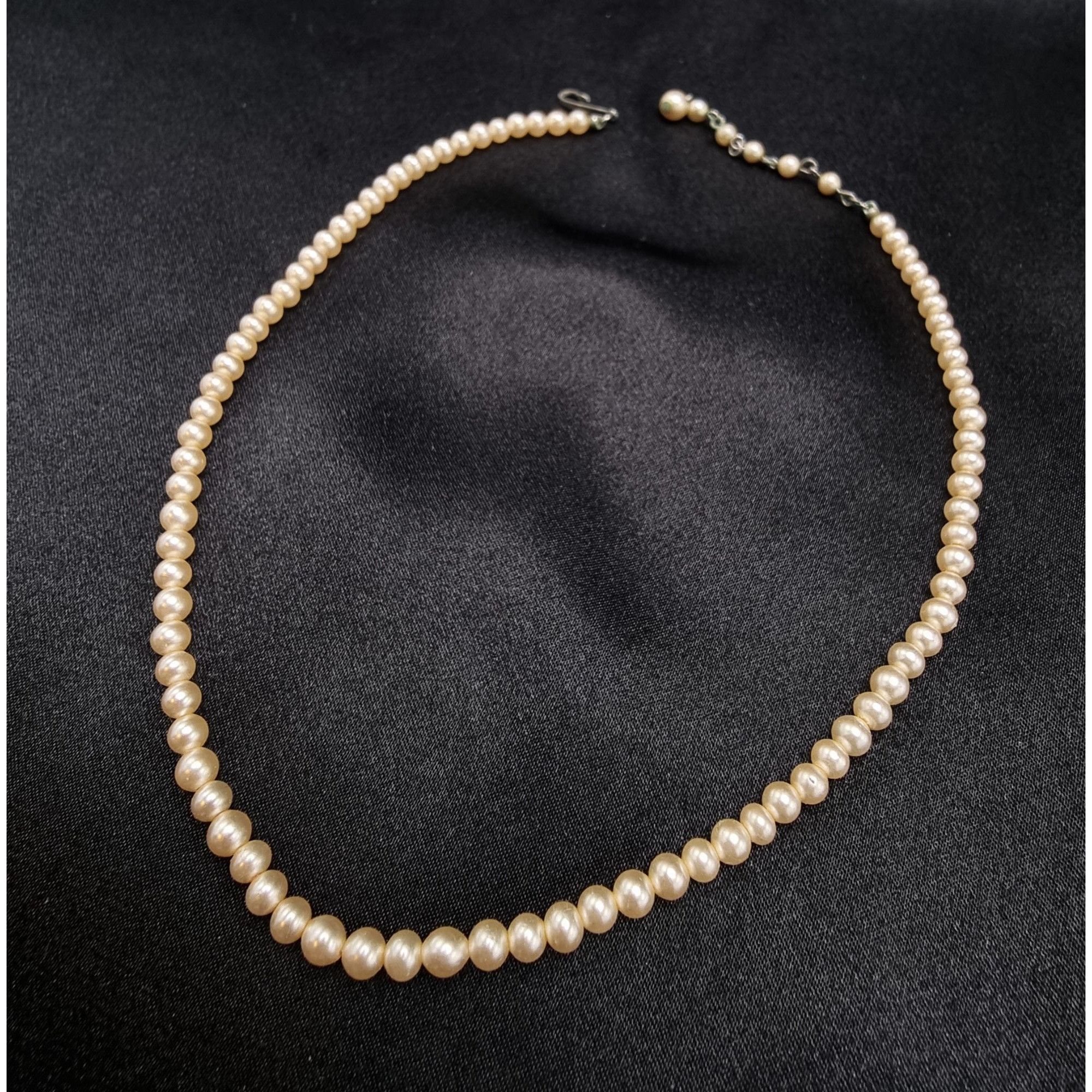 Vintage Vintage 1940s-1960s Faux Pearl Choker Necklace Size ONE SIZE - 4 Thumbnail