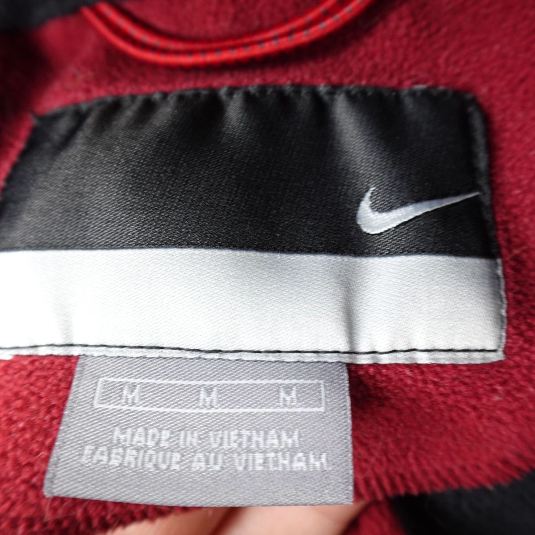 Nike VINTAGE Nike AeroLoft Jacket Mens M Red Black Fleece Softshell Full Zip Coat Y2K 00s Size US M / EU 48-50 / 2 - 5 Thumbnail