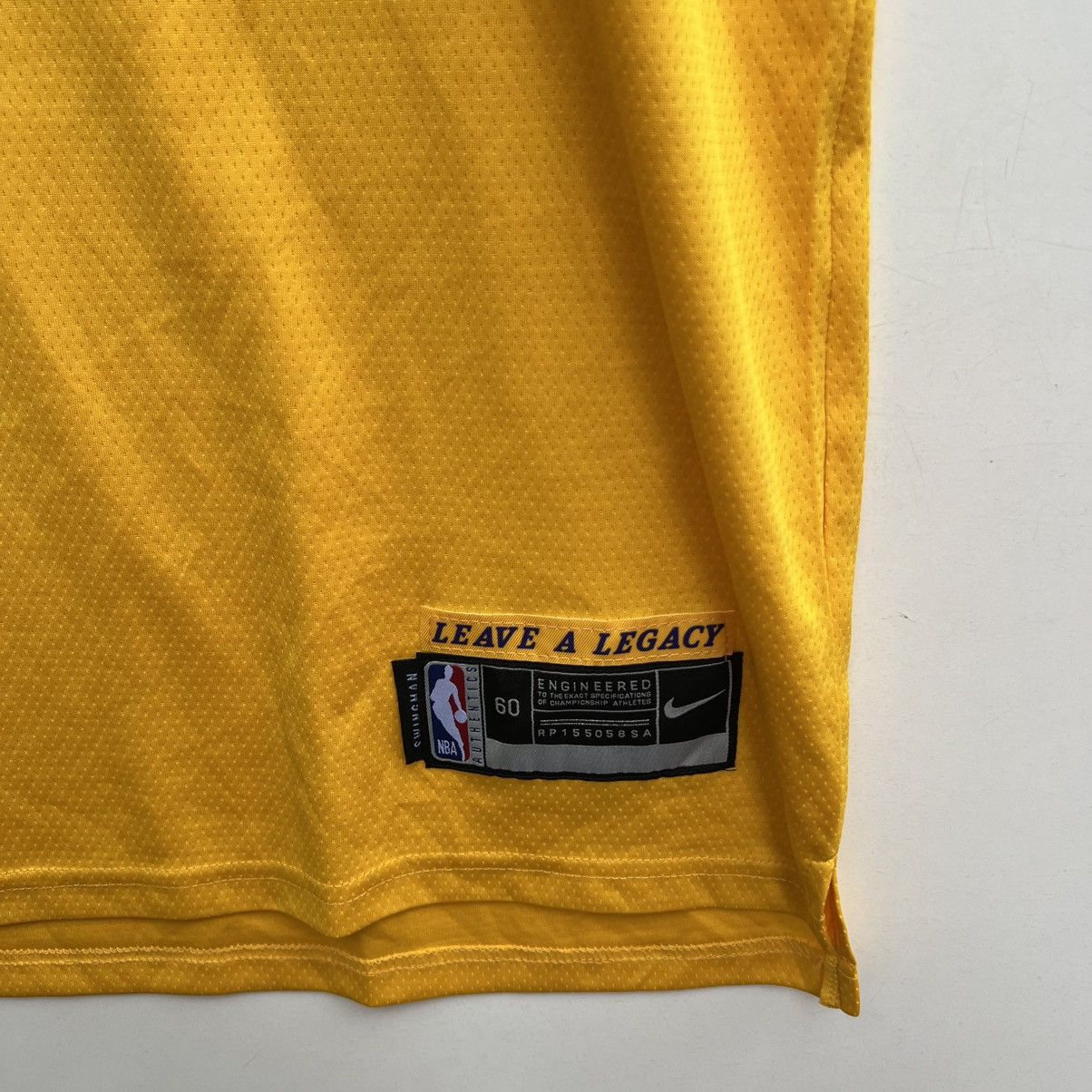 NBA Los Angeles Lakers basketball jersey NBA Doncic Size US XXL / EU 58 / 5 - 3 Thumbnail